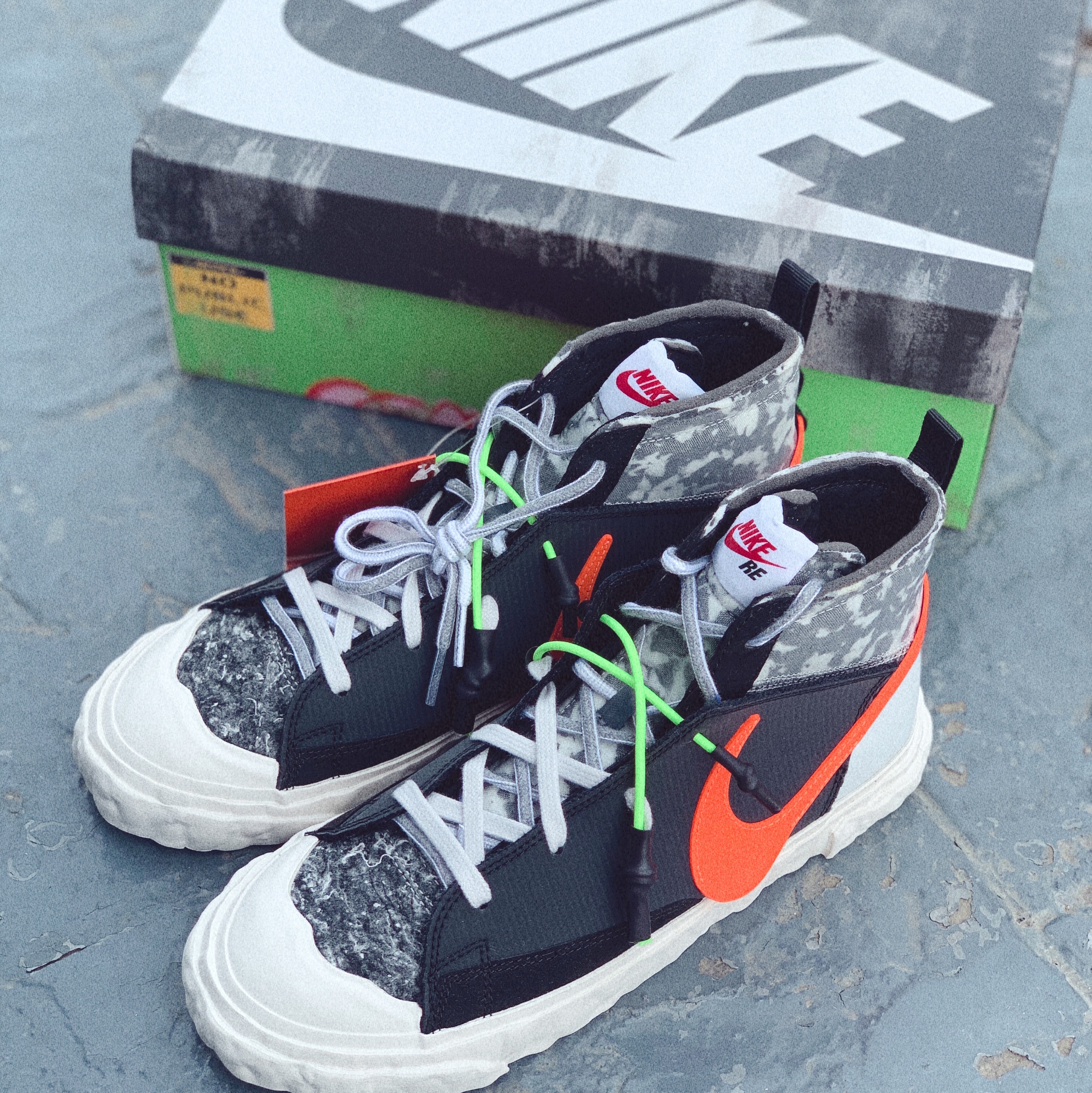 Nike x Readymade Blazer Mid Black 착용 스타일 - 3