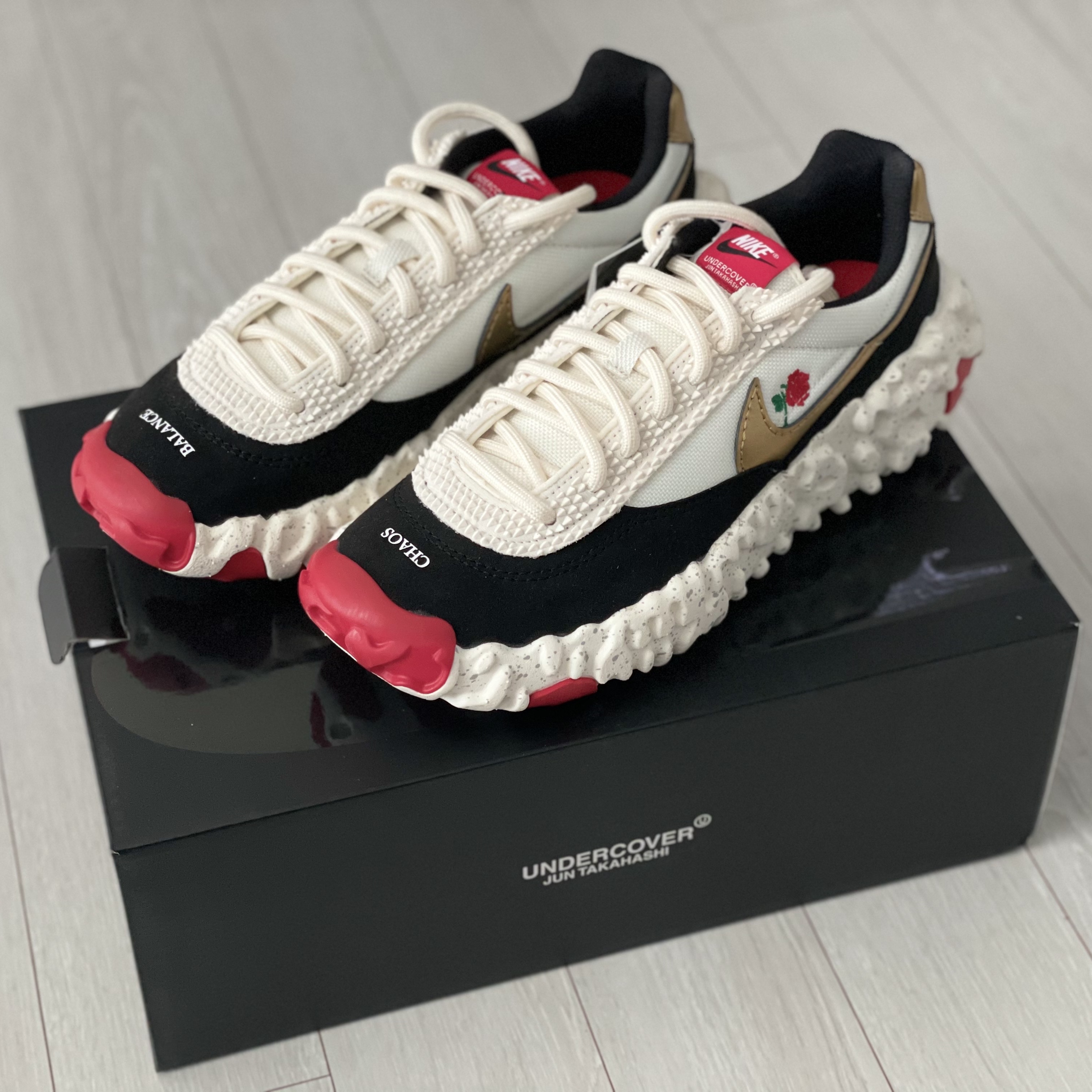 Nike x Undercover Overbreak Sail Gold 착용 스타일