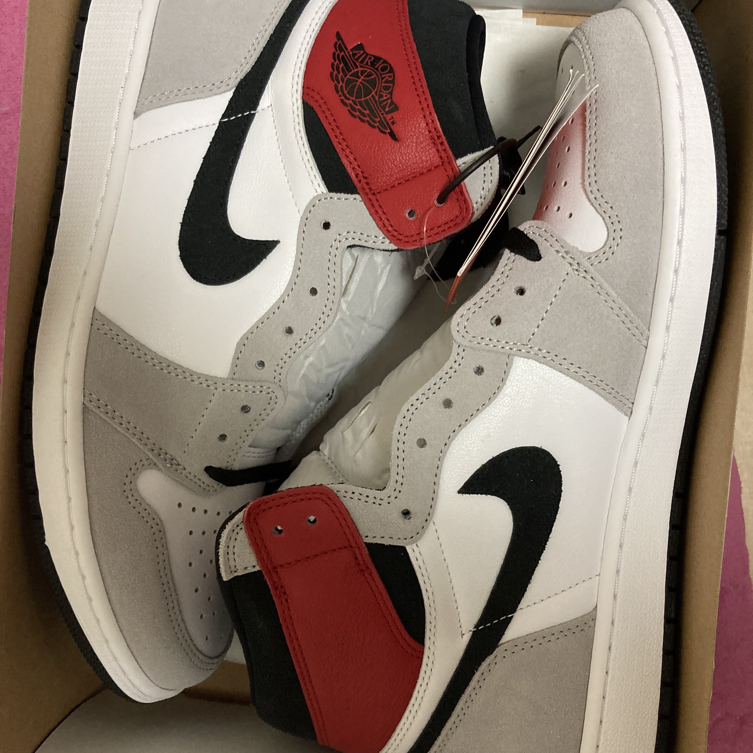 Jordan 1 Retro High OG Light Smoke Grey 착용 스타일