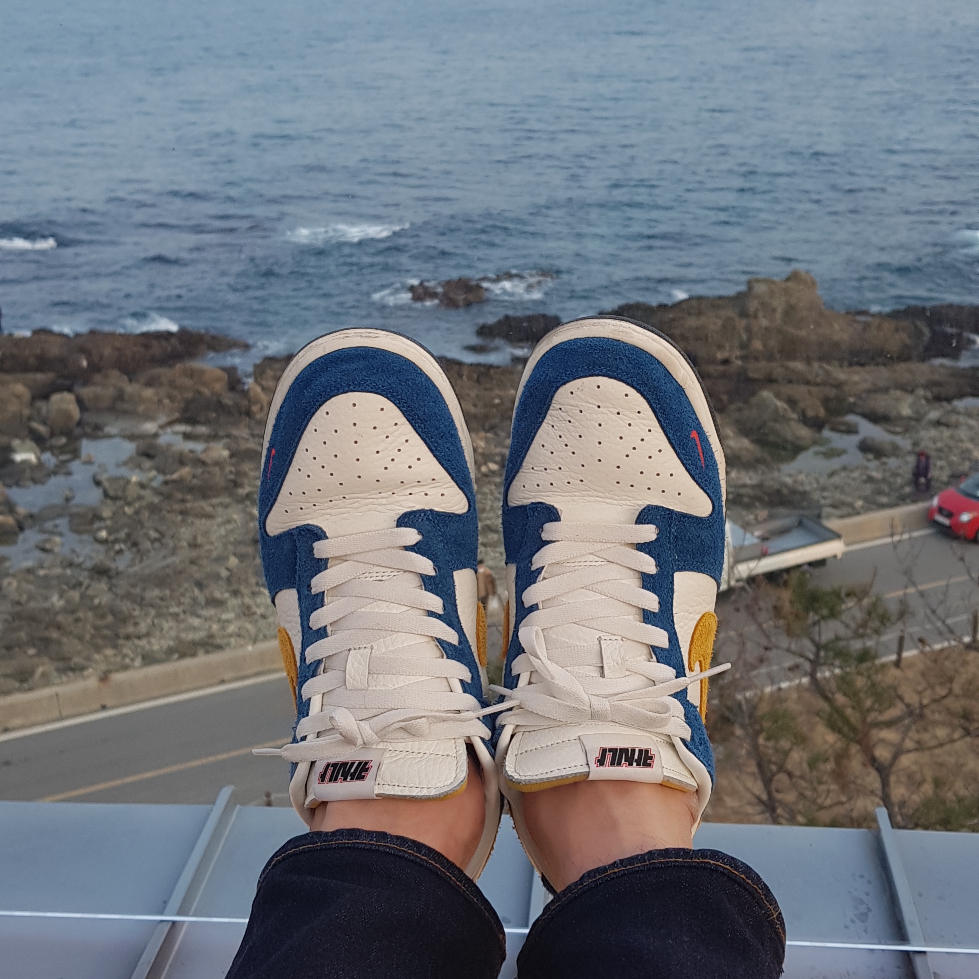Nike x Kasina Dunk Low 80's Bus 착용 스타일