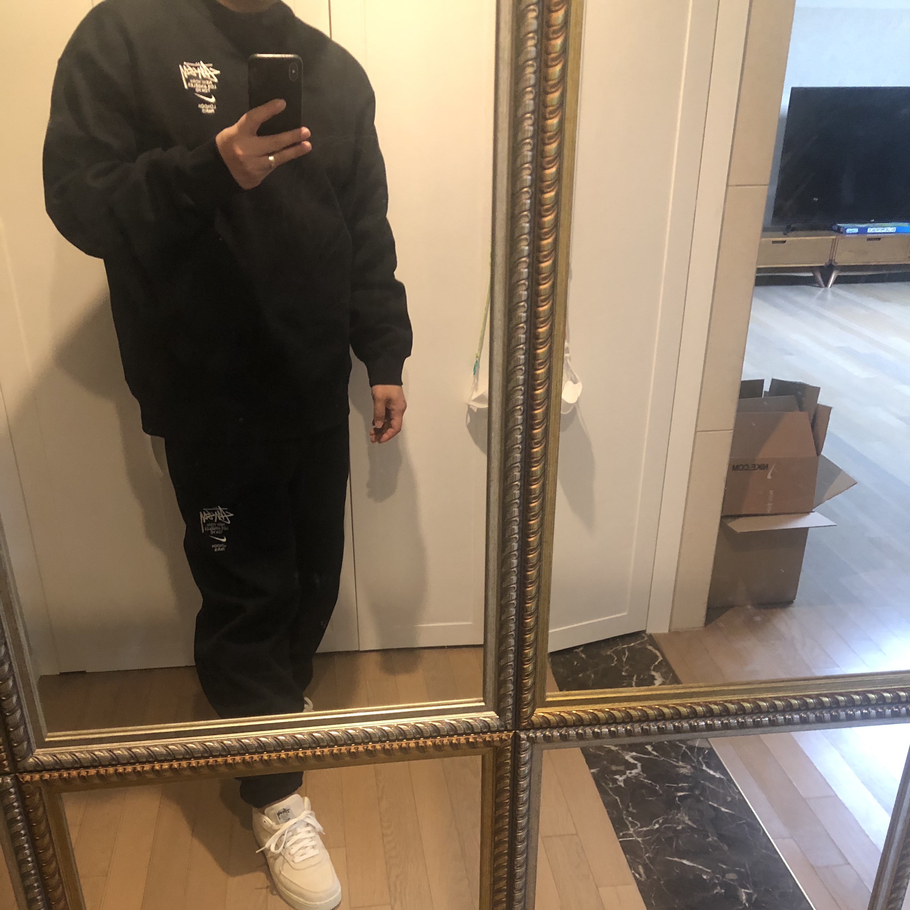 Nike x Stussy NRG ZR Fleece Crewneck Black - Asia, Nike x Stussy NRG ZR Fleece Pants Black - US/EU 착용 스타일