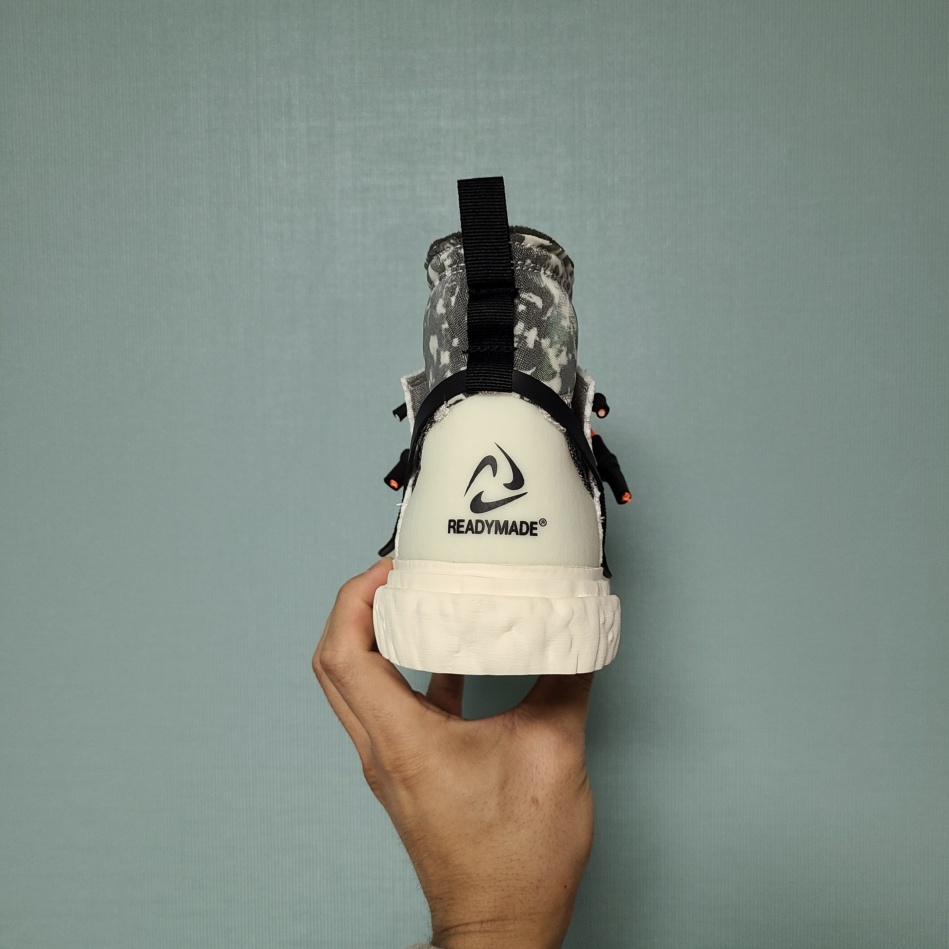 Nike x Readymade Blazer Mid White 착용 스타일 - 4