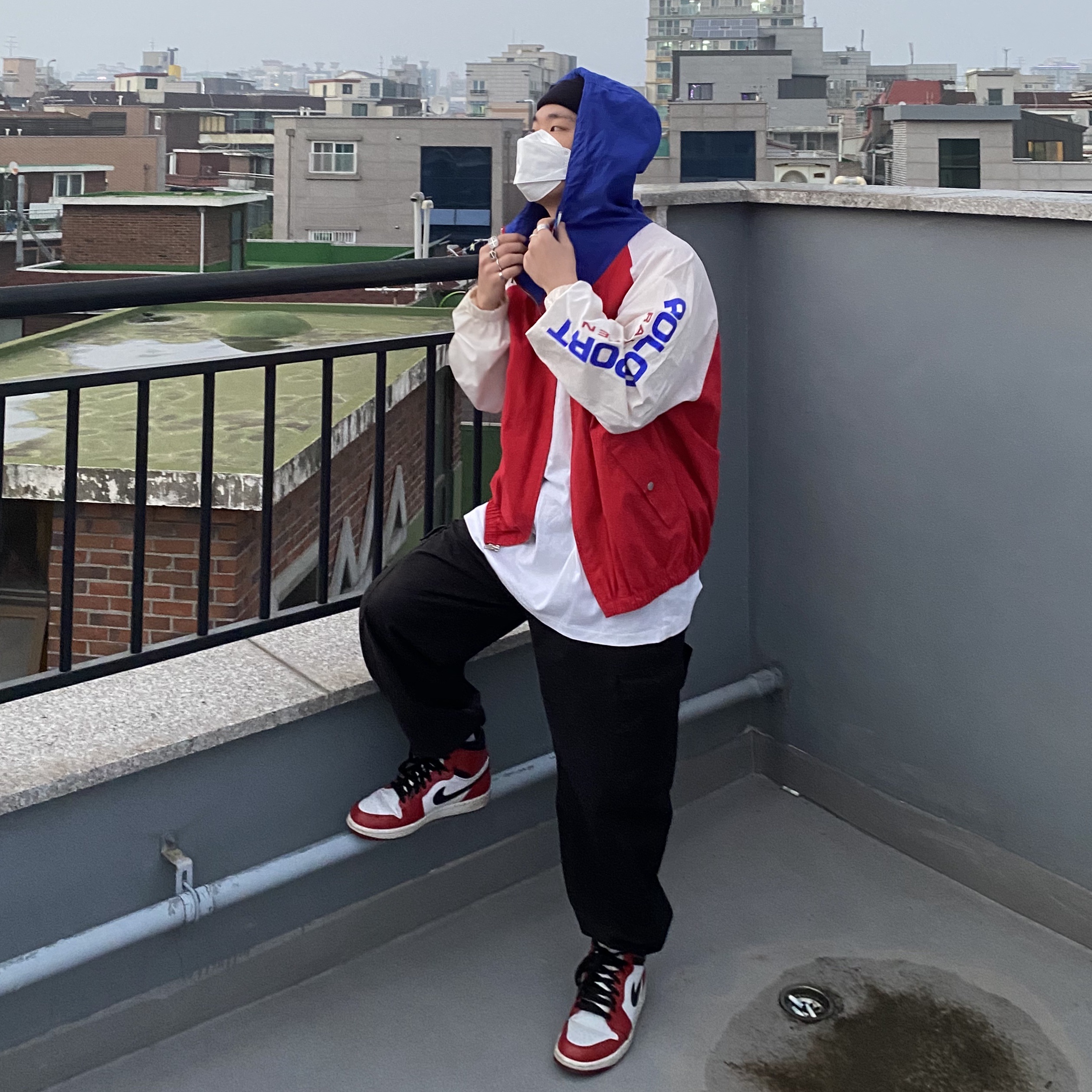 Jordan 1 Retro Chicago 2013 착용 스타일 - 2