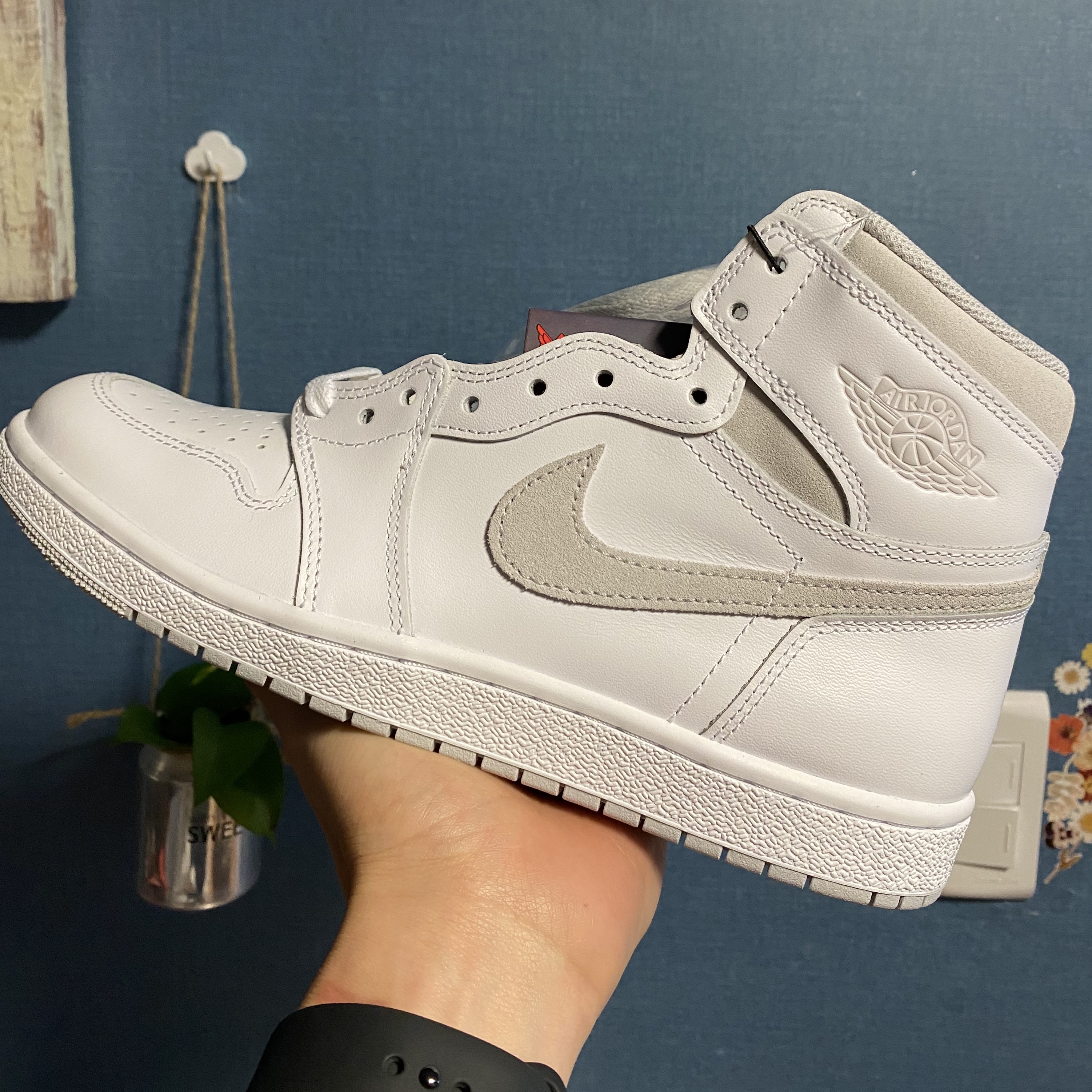 Jordan 1 High 85 Neutral Grey 착용 스타일