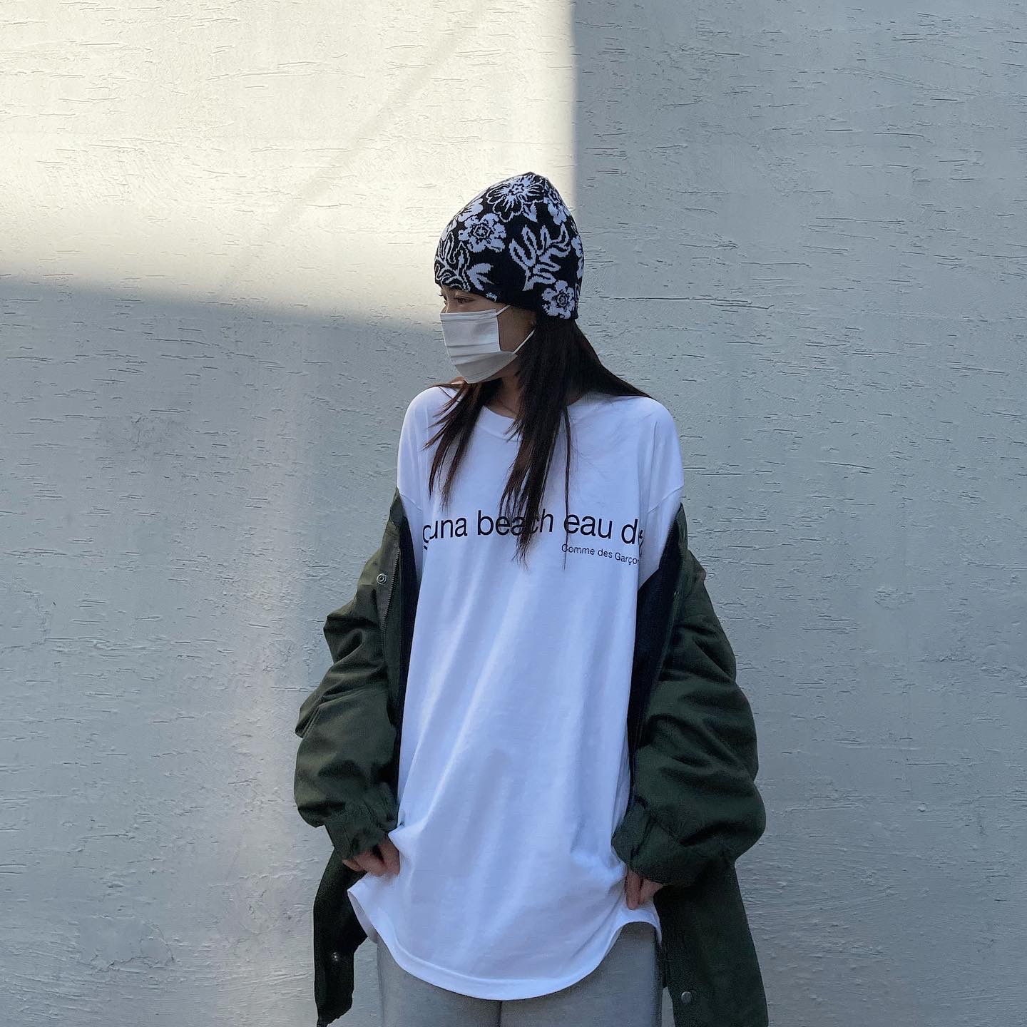 Stussy x CDG Laguna Beach T-Shirt White 착용 스타일 - 2