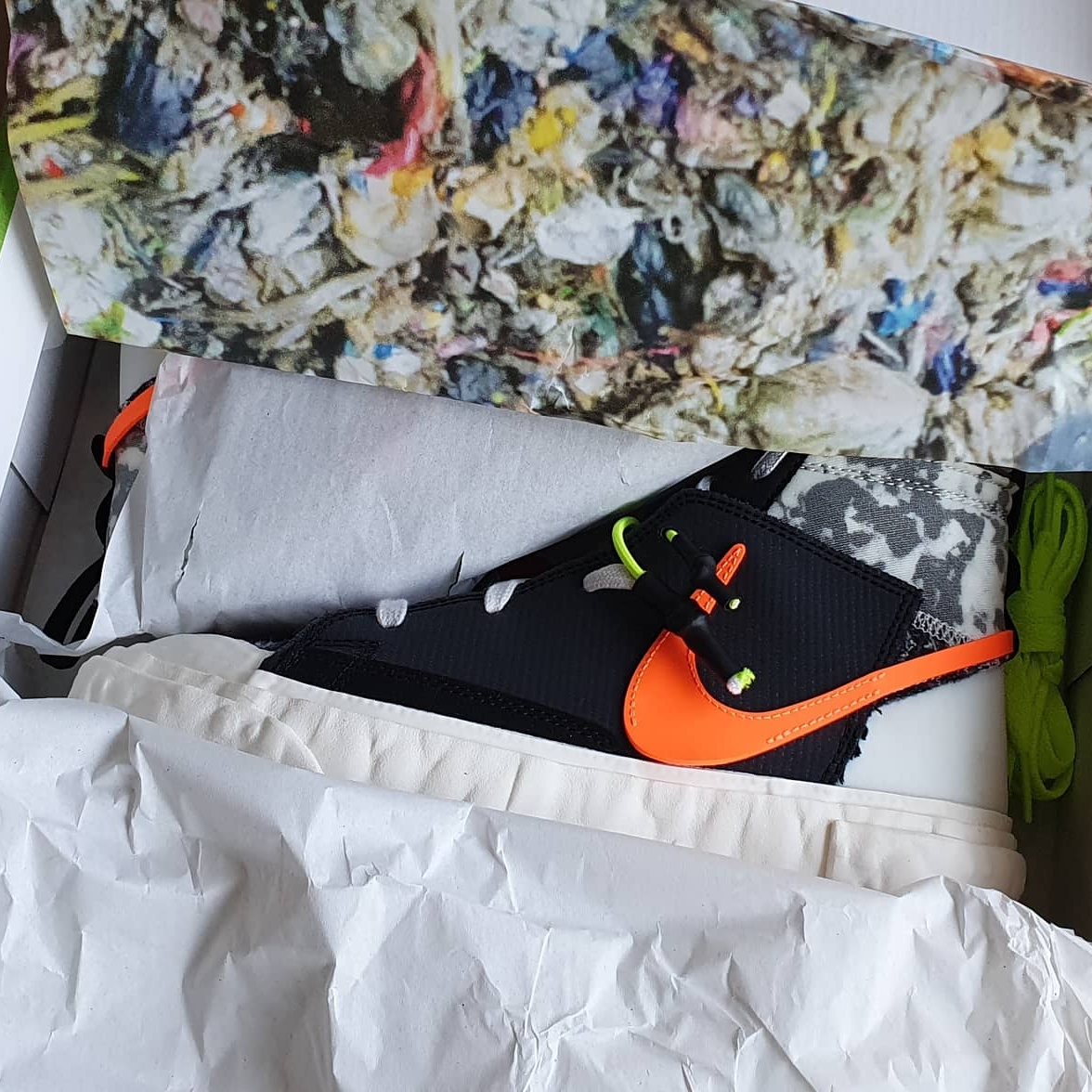Nike x Readymade Blazer Mid Black 착용 스타일 - 2
