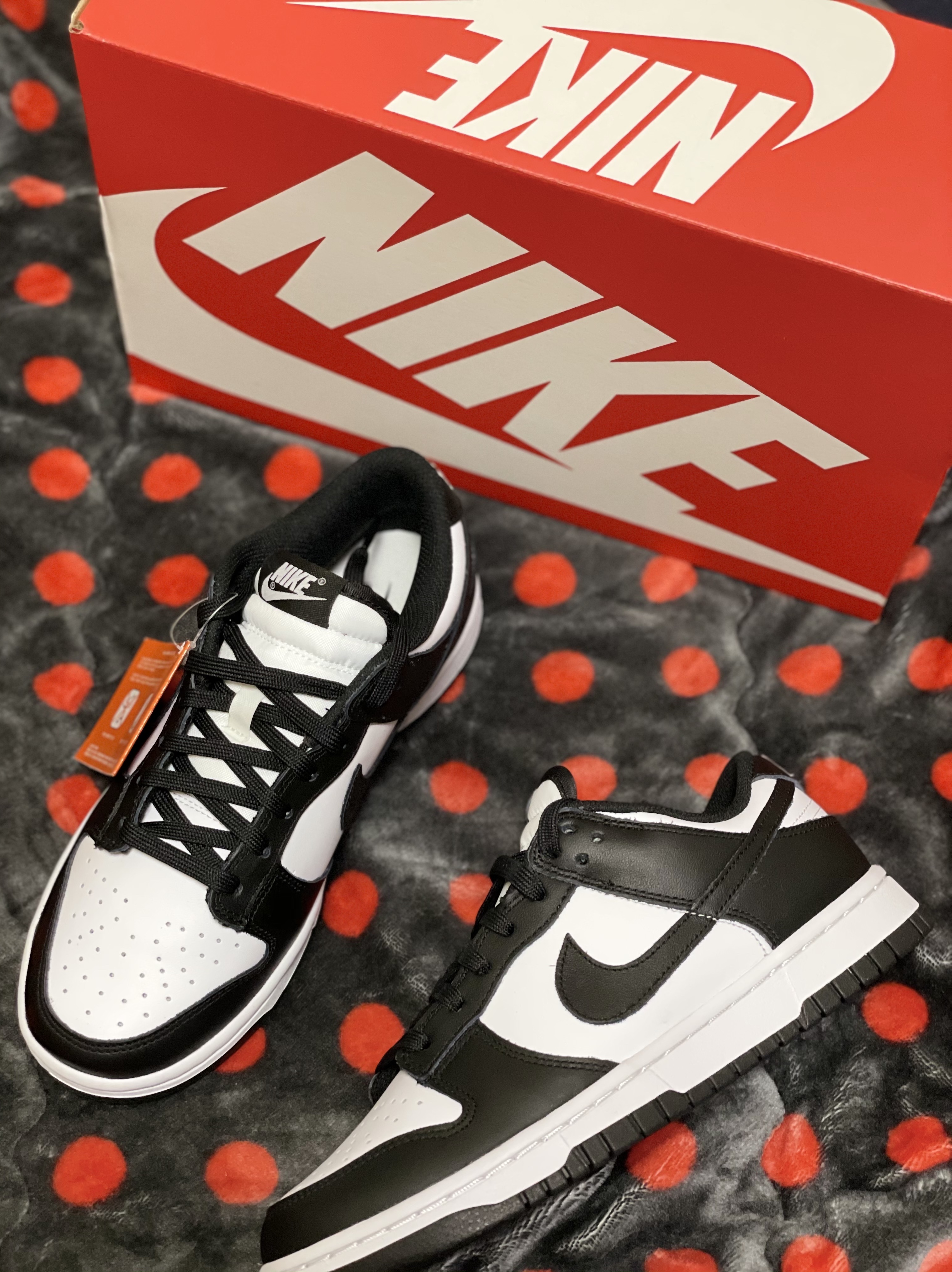 (W) Nike Dunk Low Black 착용 스타일