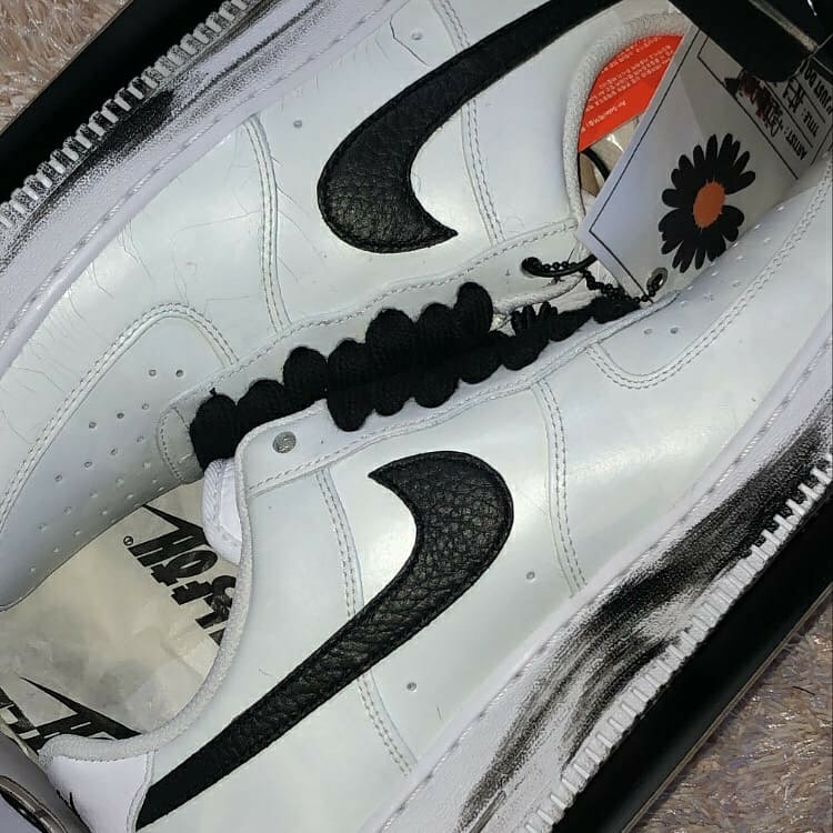 Nike x Peaceminusone Air Force 1 Low Para-Noise 2.0 착용 스타일