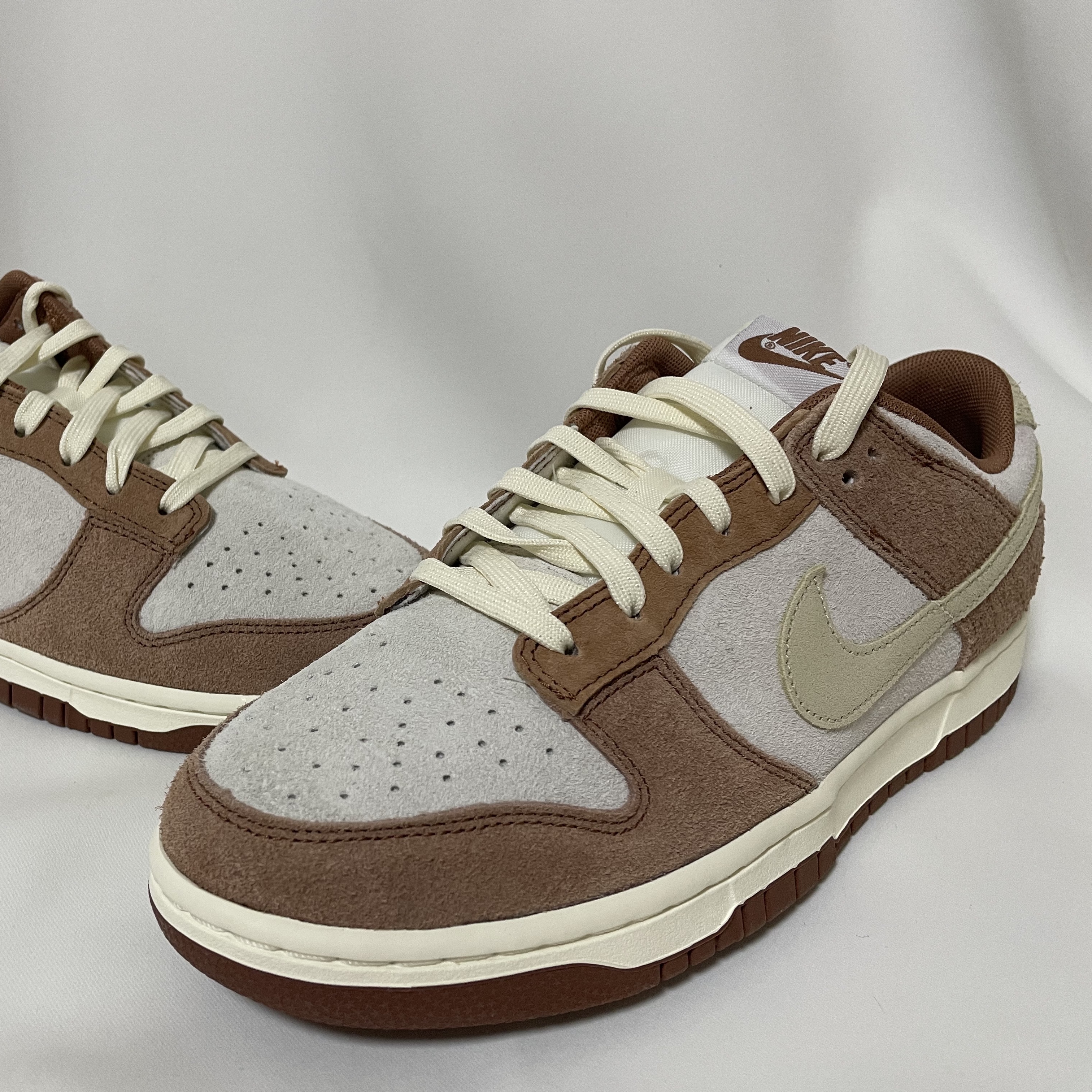 Nike Dunk Low Pro Premium Medium Curry 착용 스타일 - 3