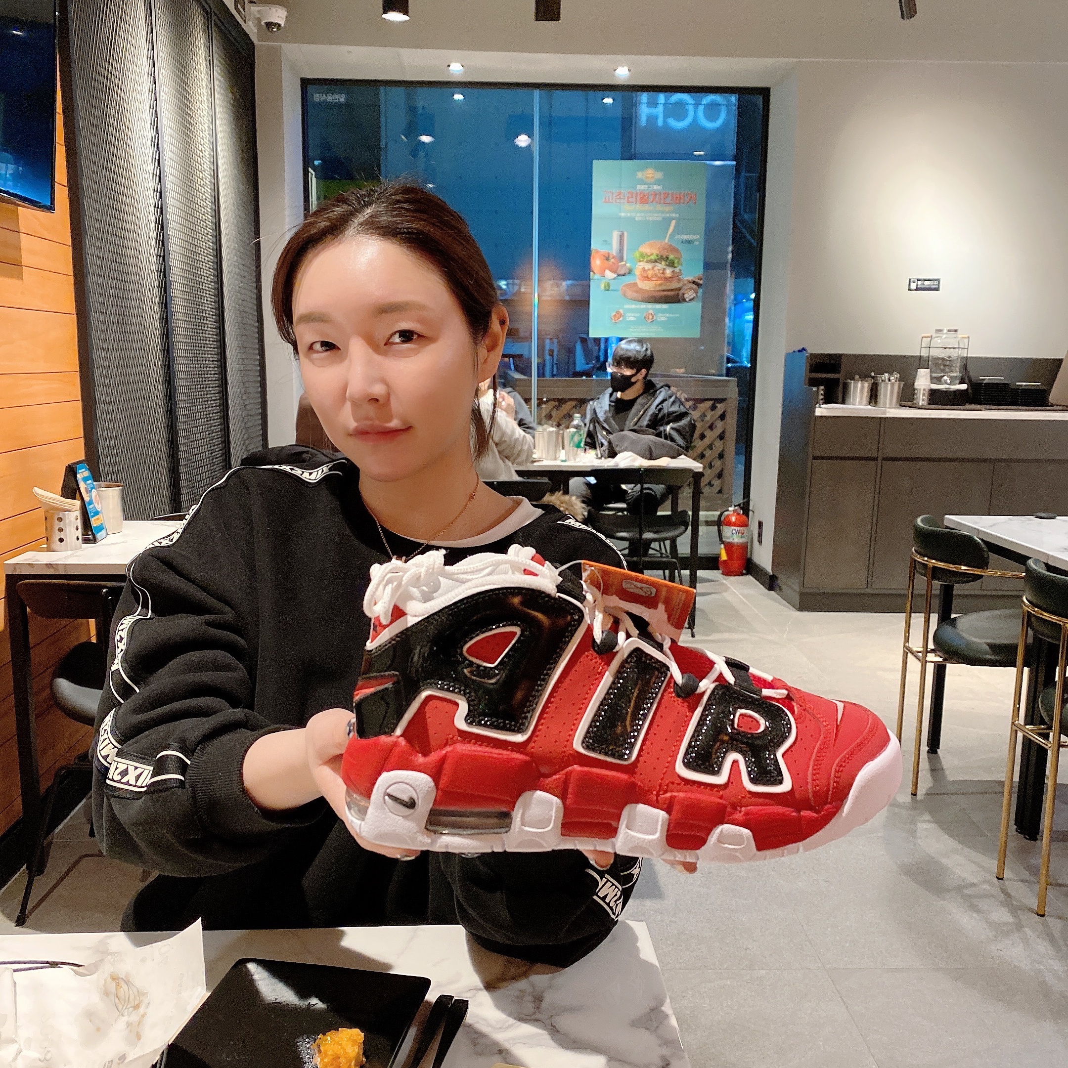 (GS) Nike Air More Uptempo 96 Bulls 2021 착용 스타일
