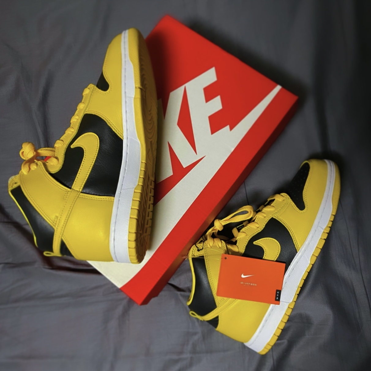 Nike Dunk High SP Varsity Maize 착용 스타일