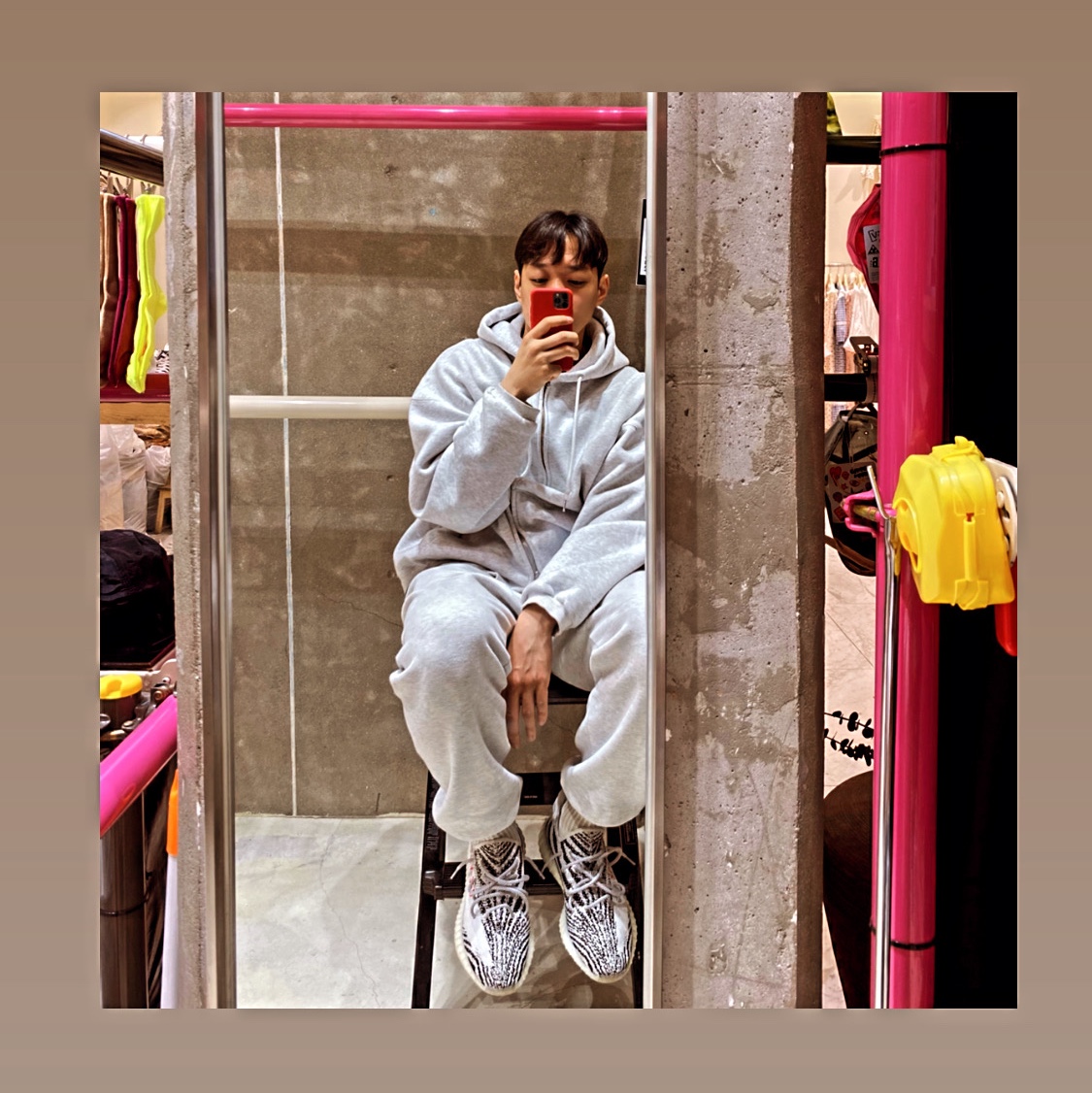 Adidas Yeezy Boost 350 V2 Zebra 2017/2019/2020 착용 스타일