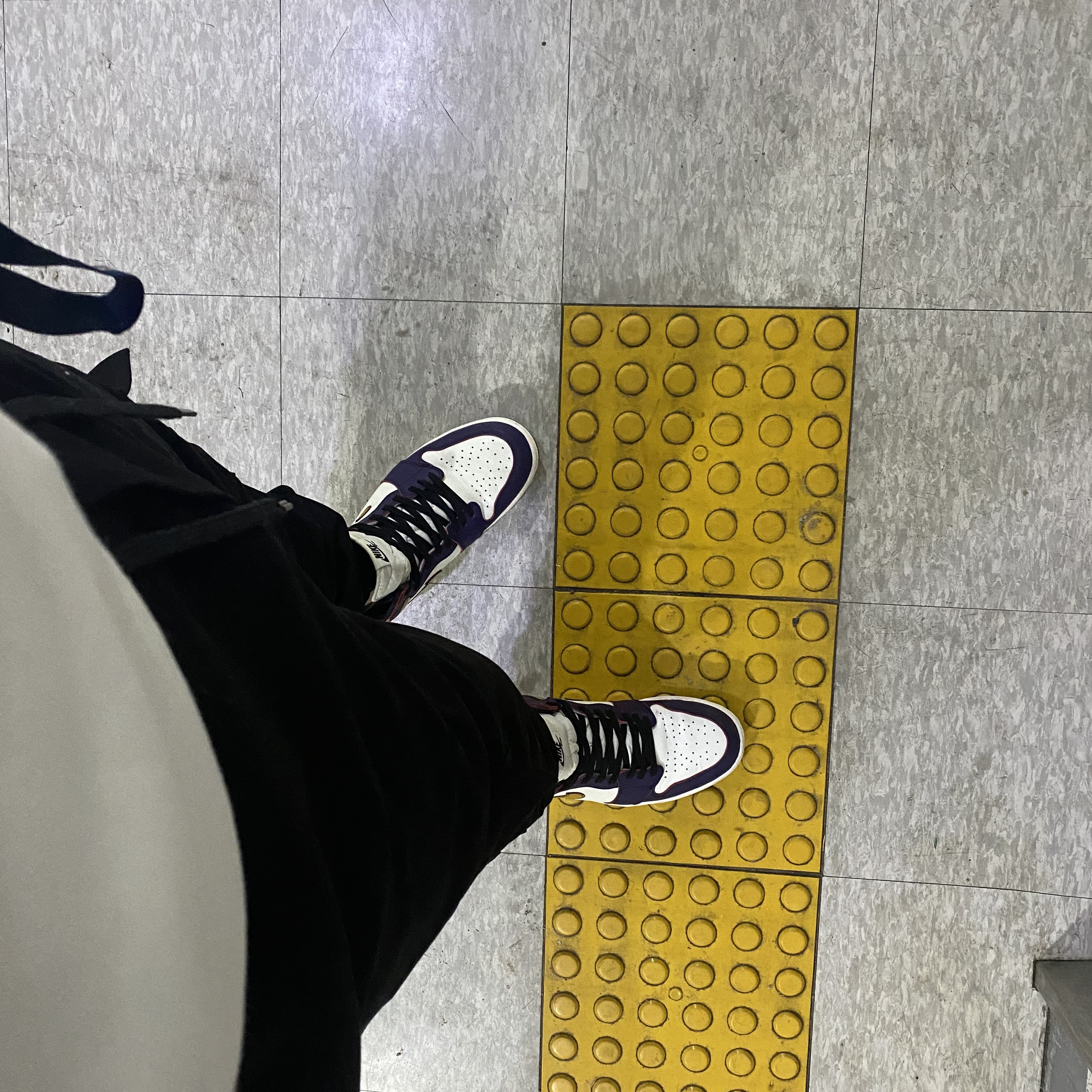 Jordan 1 Retro High OG Defiant SB LA to Chicago 착용 스타일