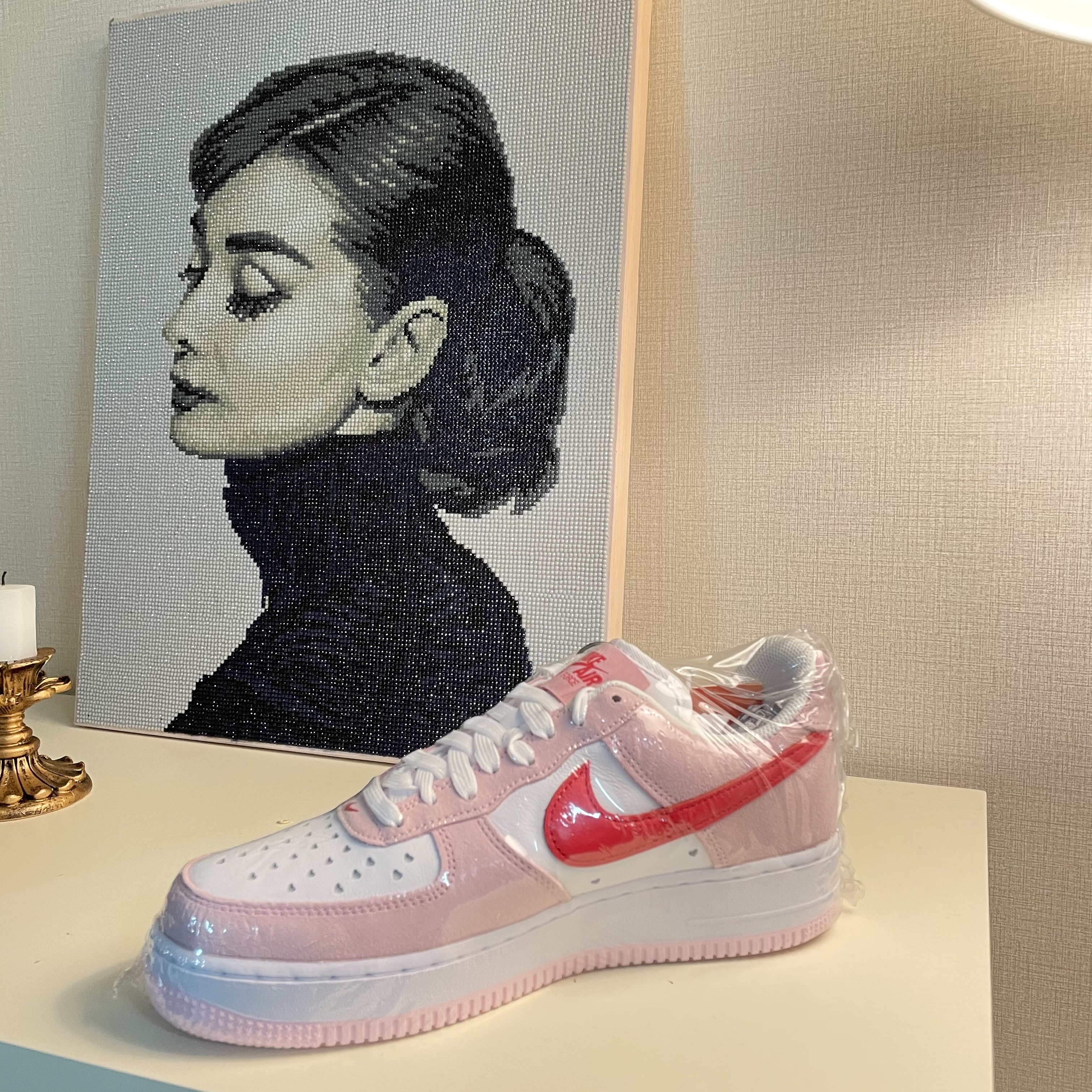 Nike Air Force 1 '07 QS Valentine's Day 착용 스타일