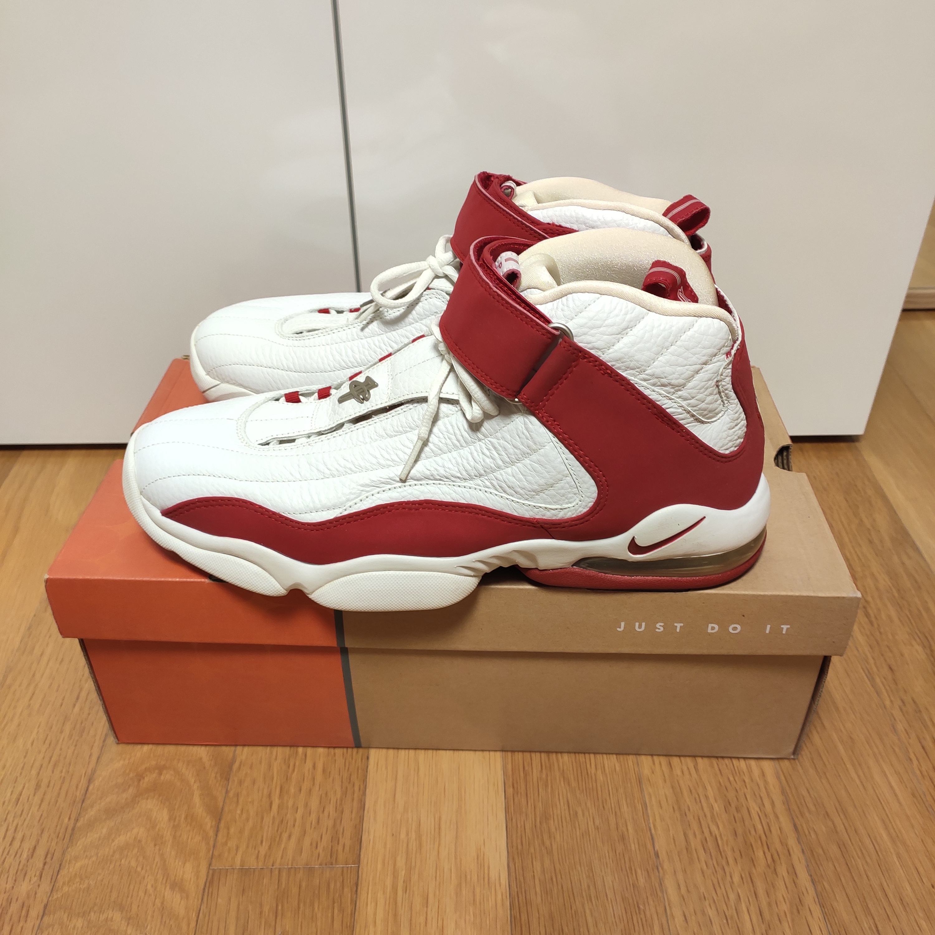 Nike Air Penny IV White Red 착용 스타일 - 4