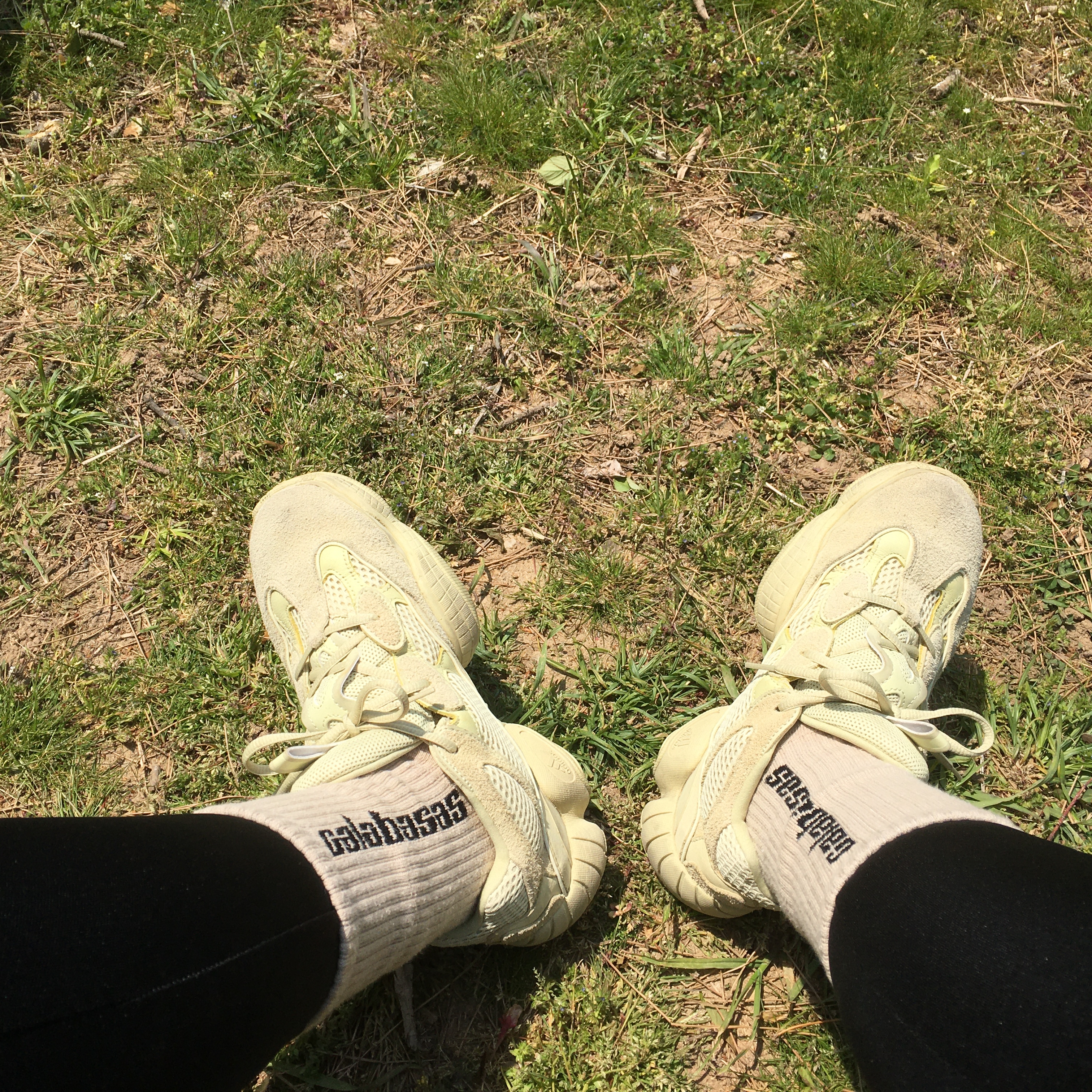 Adidas Yeezy 500 Super Moon Yellow 착용 스타일