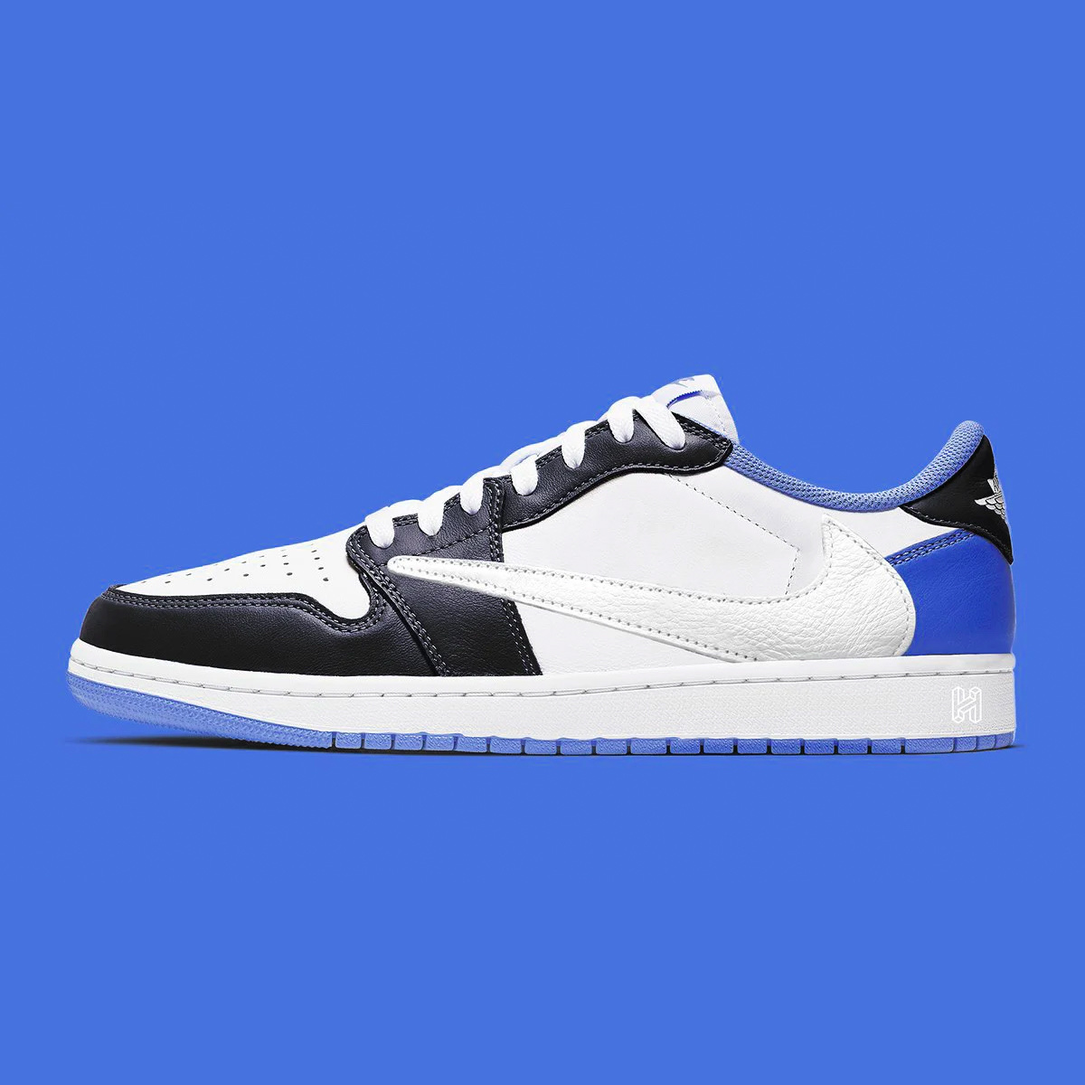 Jordan 1 x Travis Scott Retro Low OG SP Mocha 착용 스타일 - 2