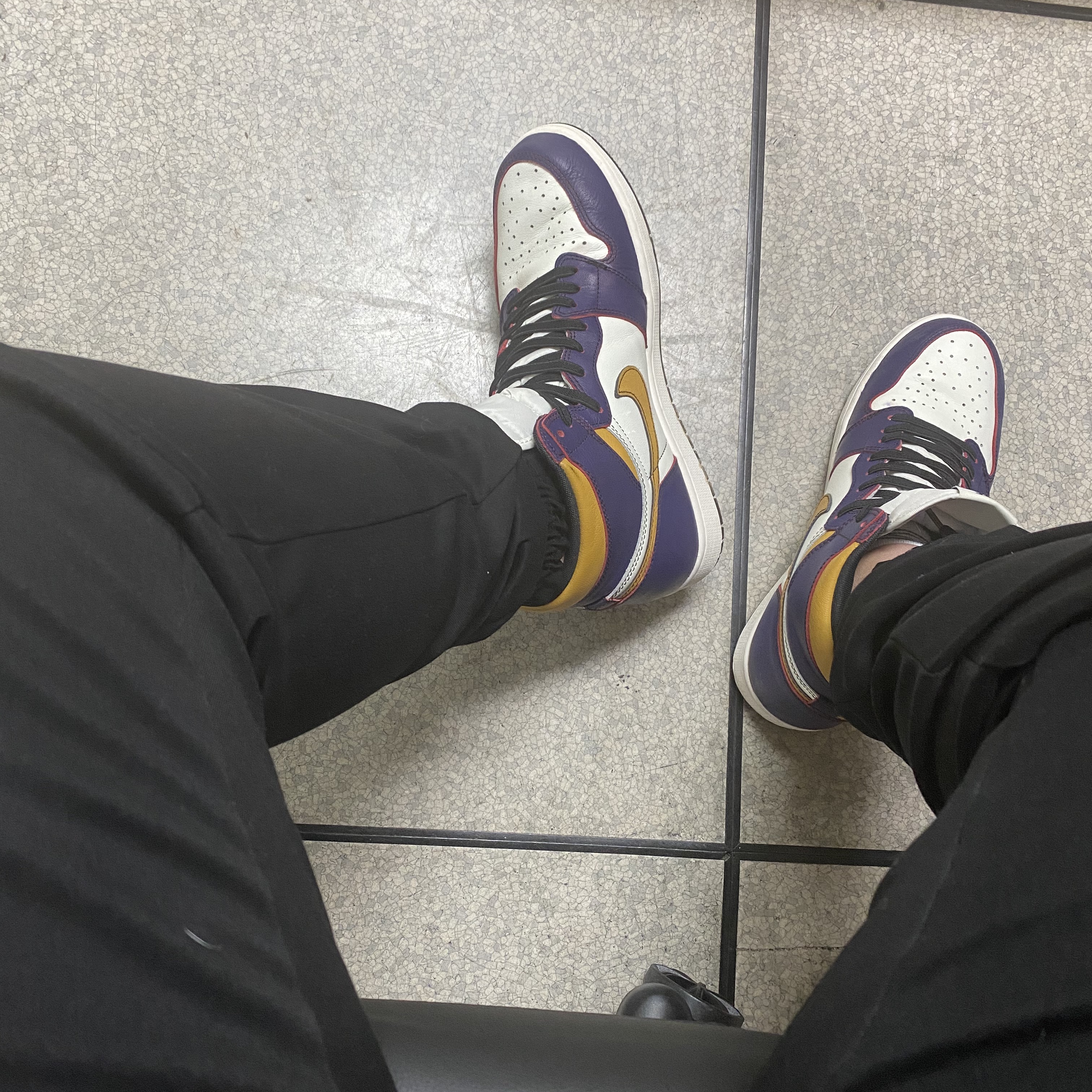 Jordan 1 Retro High OG Defiant SB LA to Chicago 착용 스타일