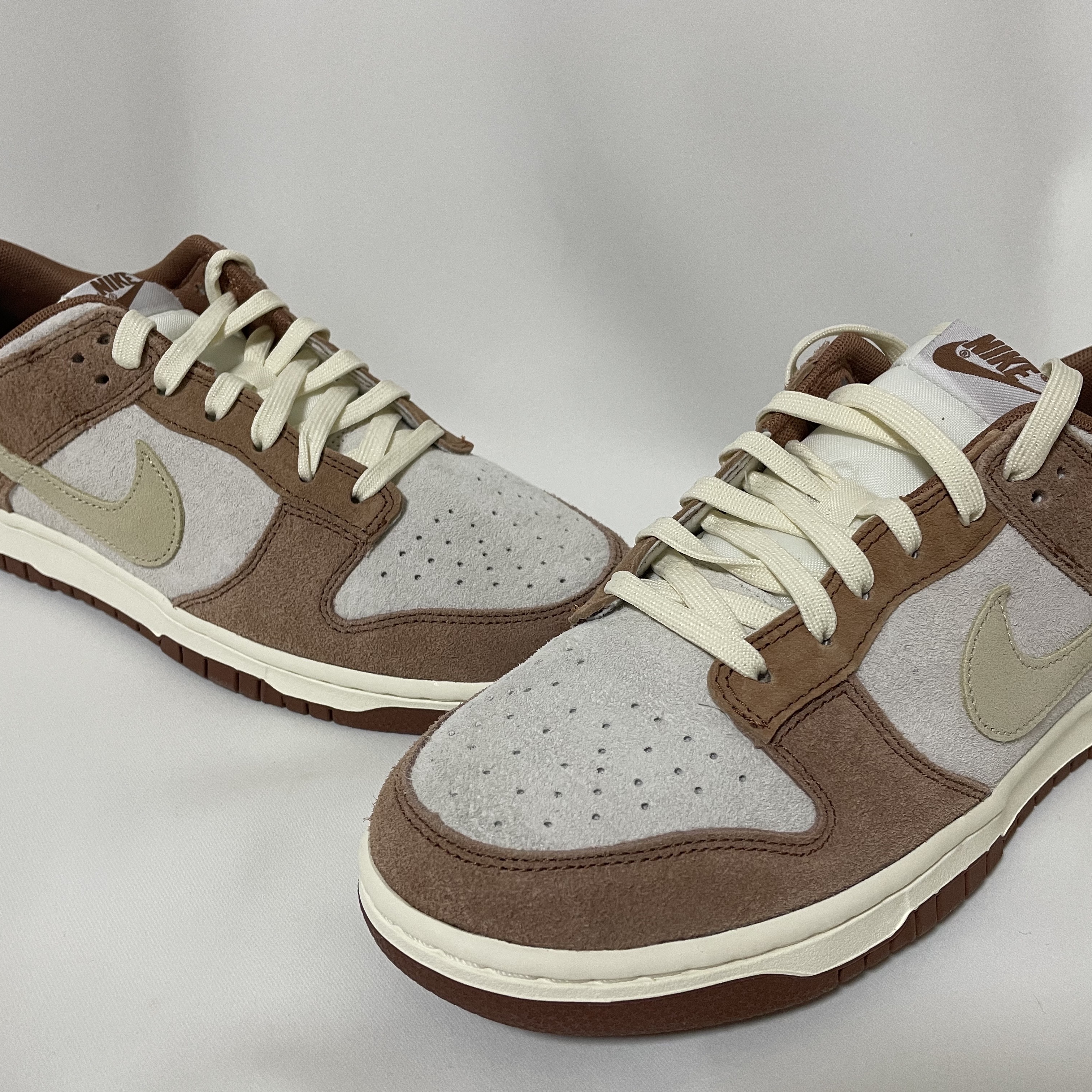 Nike Dunk Low Pro Premium Medium Curry 착용 스타일 - 5