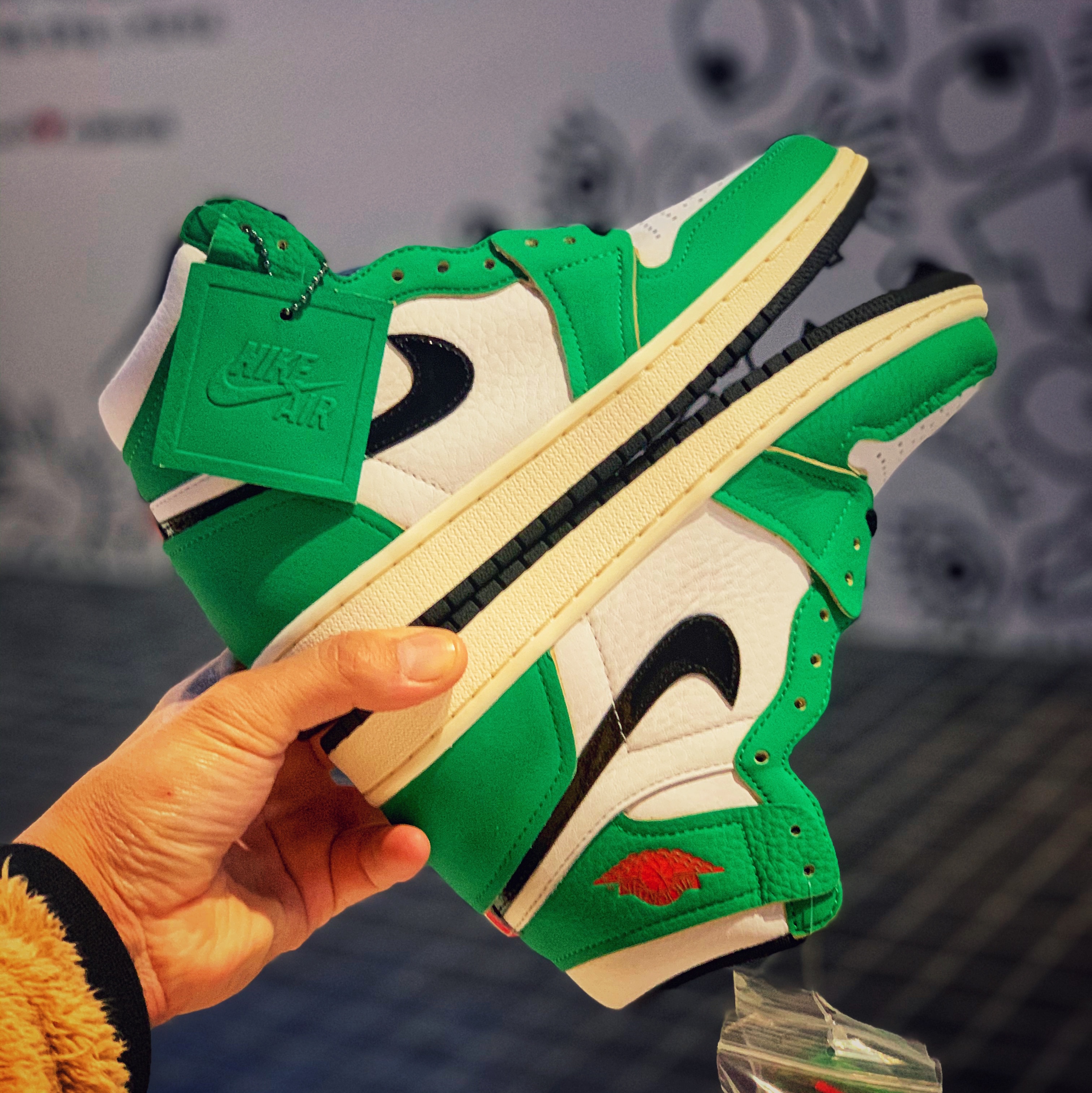 (W) Jordan 1 Retro High OG Lucky Green 착용 스타일