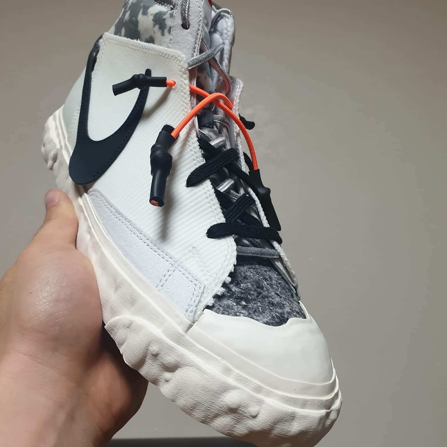 Nike x Readymade Blazer Mid White, Nike x Readymade Blazer Mid Black 착용 스타일 - 3