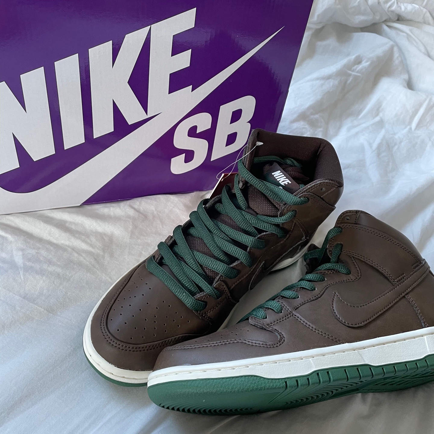 Nike Dunk Low Retro Medium Grey, Nike SB Dunk High Pro Baroque Brown 착용 스타일 - 2