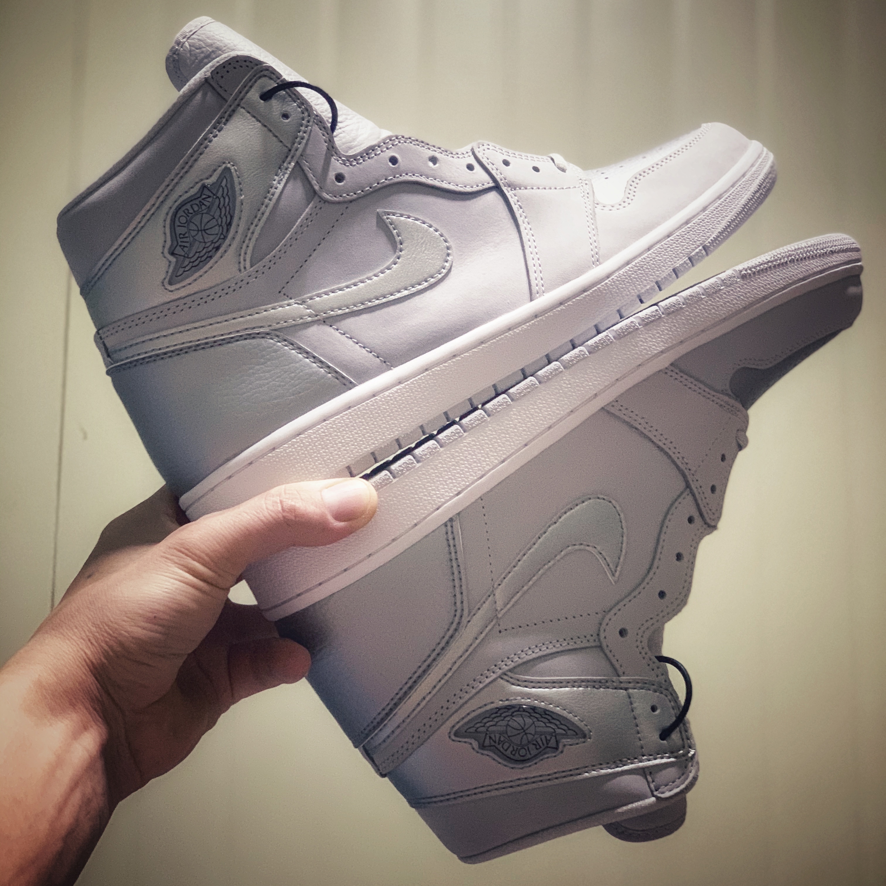 Jordan 1 Retro High OG CO.JP Neutral Grey 착용 스타일