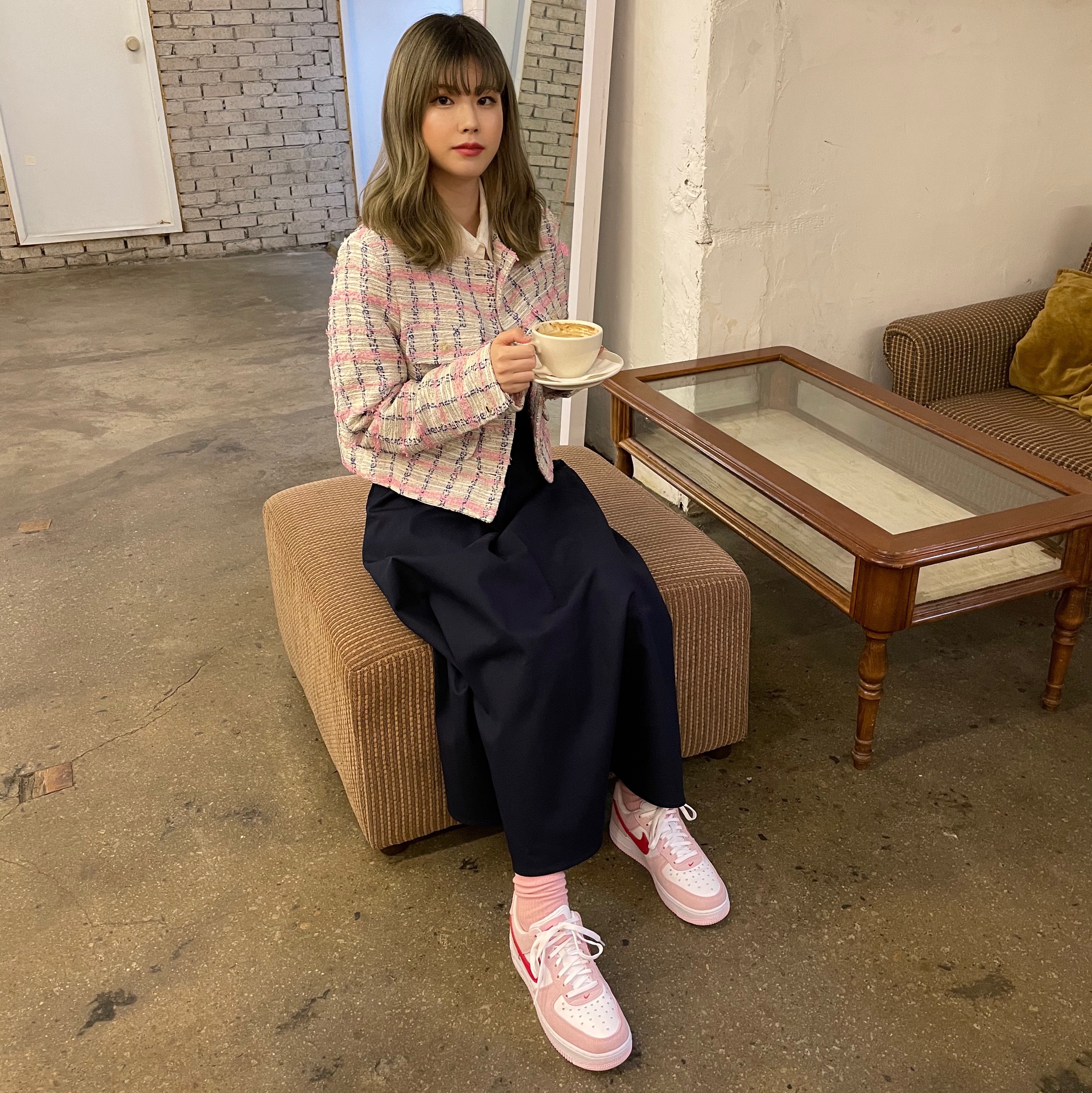 Nike Air Force 1 '07 QS Valentine's Day 착용 스타일 - 4