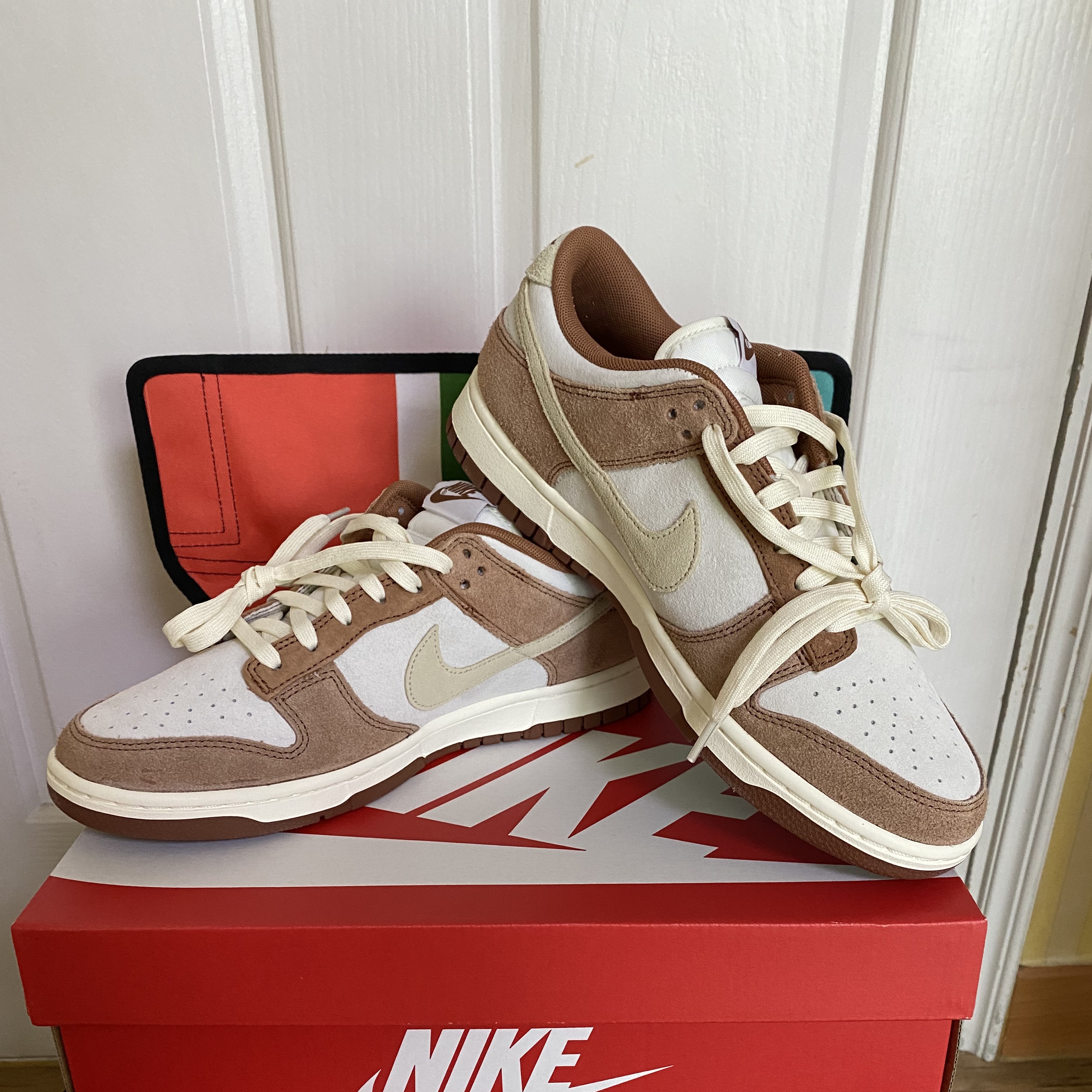 Nike Dunk Low Pro Premium Medium Curry 착용 스타일
