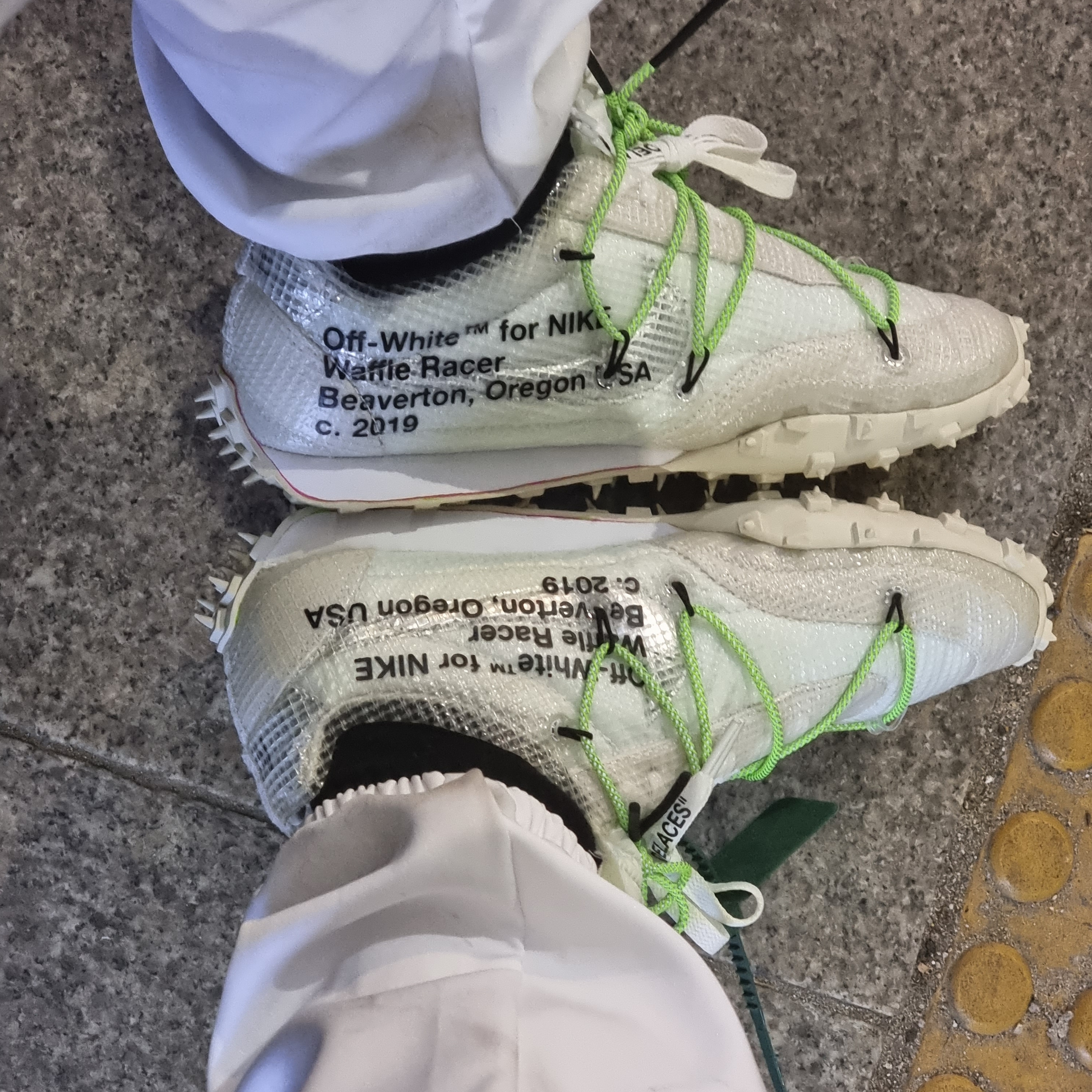 (W) Nike x Off-White Waffle Racer White 착용 스타일 - 3