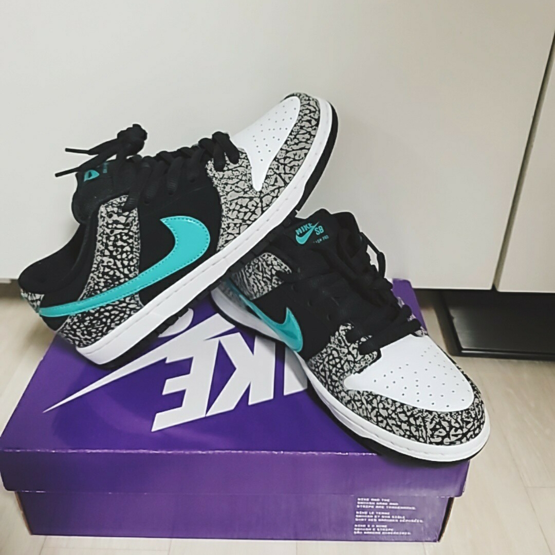 Nike SB Dunk Low Pro Clear Jade 착용 스타일 - 2