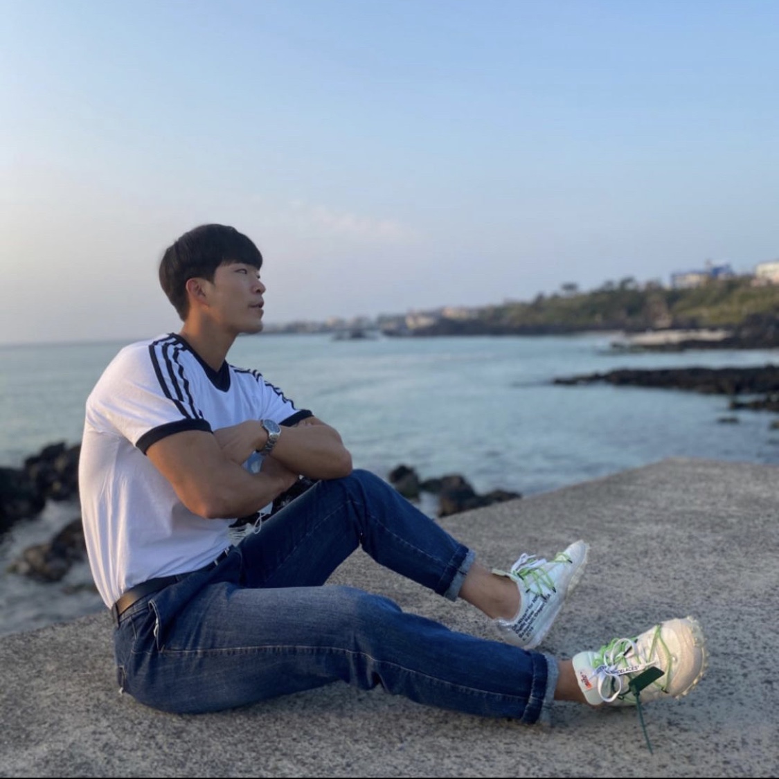 (W) Nike x Off-White Waffle Racer White 착용 스타일