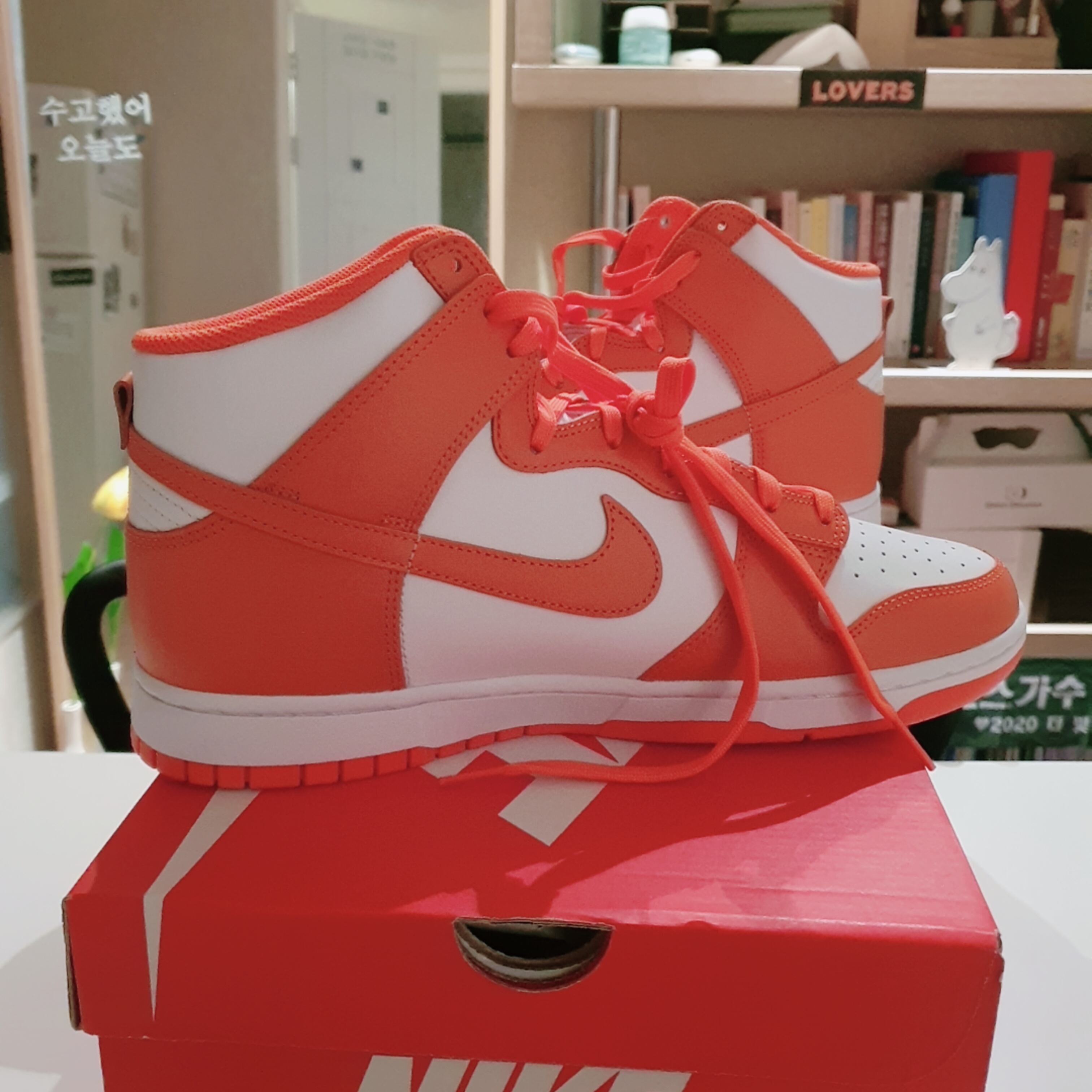Nike Dunk High Retro Orange Blaze 착용 스타일 - 1