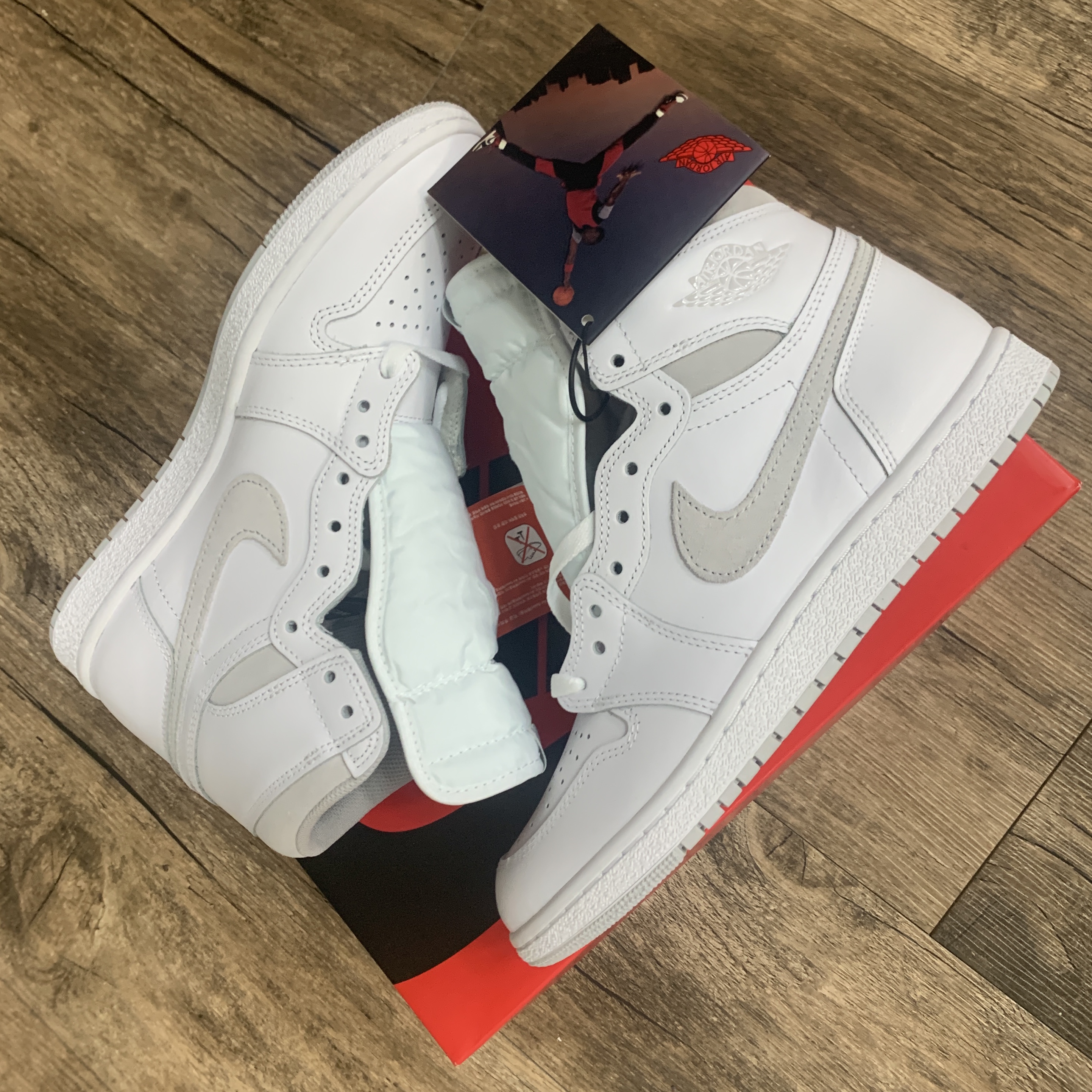 Jordan 1 High 85 Neutral Grey 착용 스타일