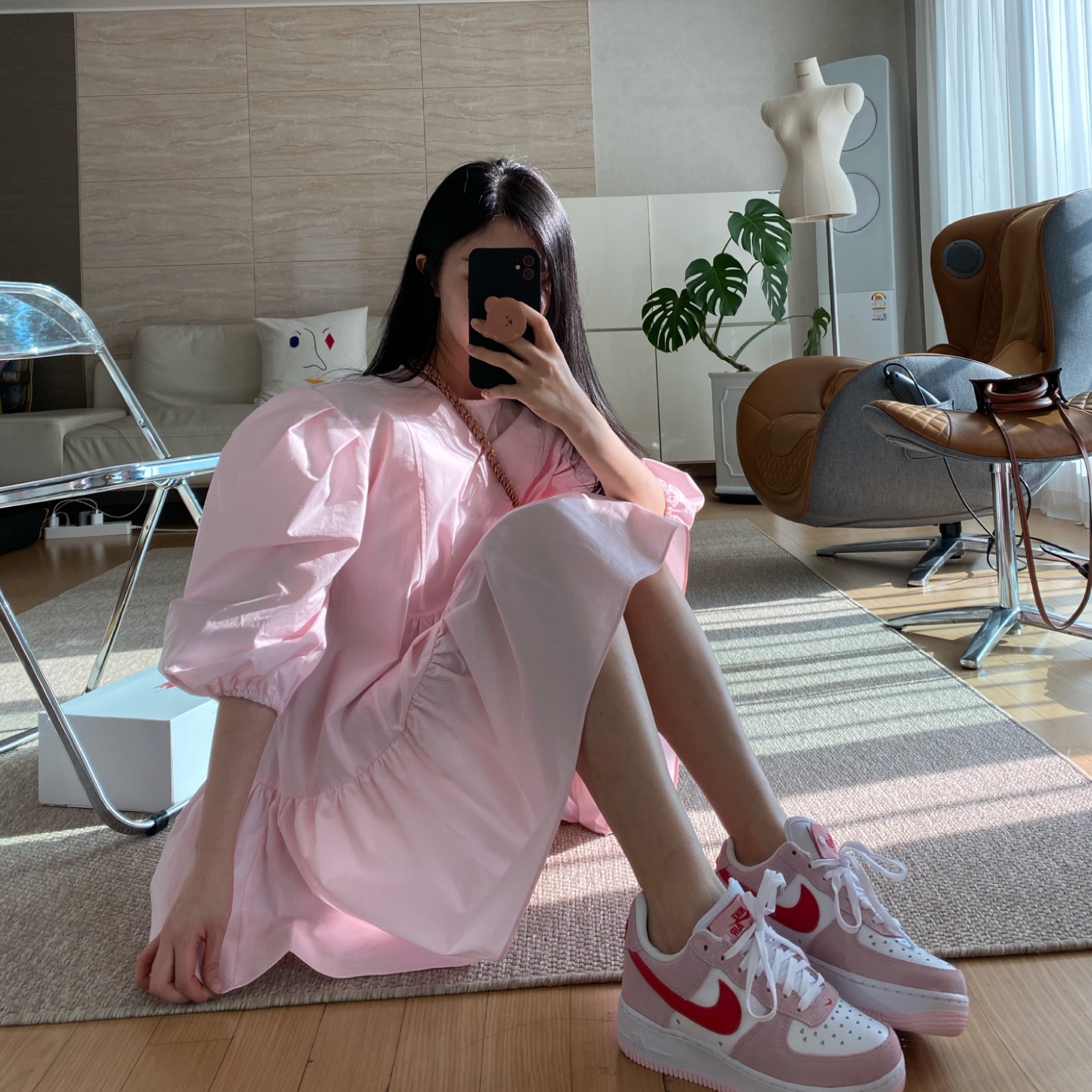Nike Air Force 1 '07 QS Valentine's Day 착용 스타일 - 1