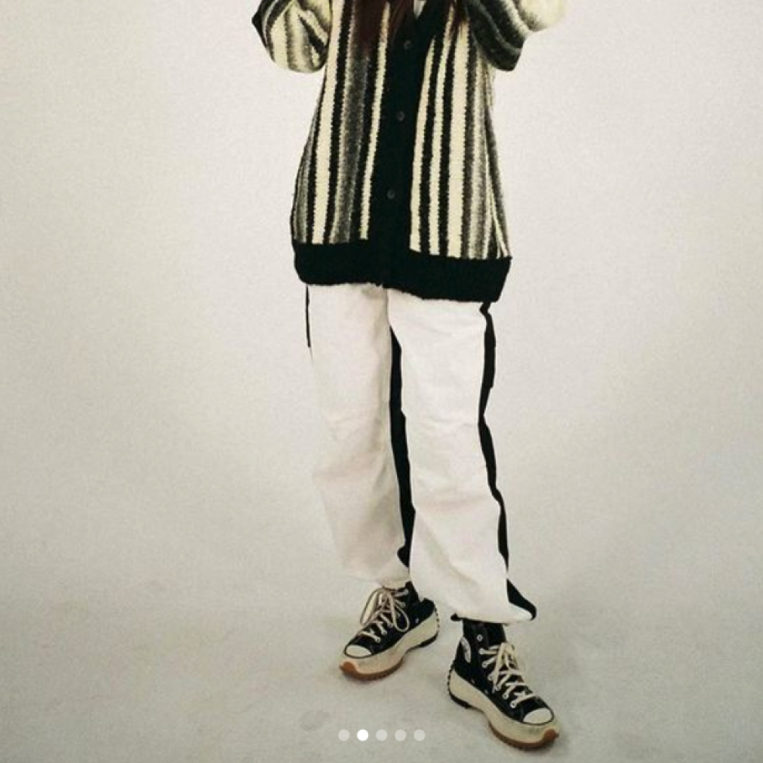 Converse x JW Anderson Run Star Hike Hi Black 착용 스타일 - 2