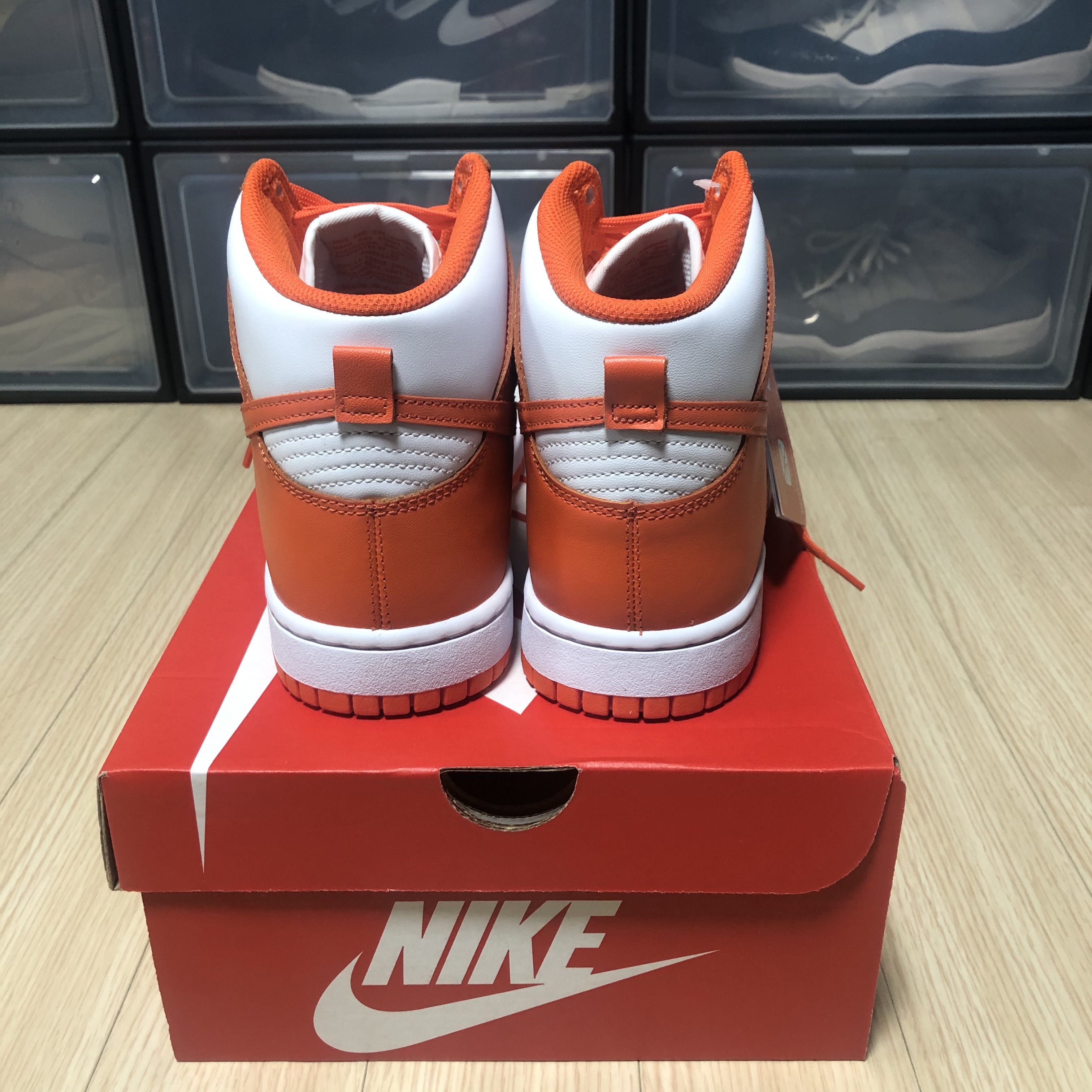Nike Dunk High Retro Orange Blaze 착용 스타일 - 3