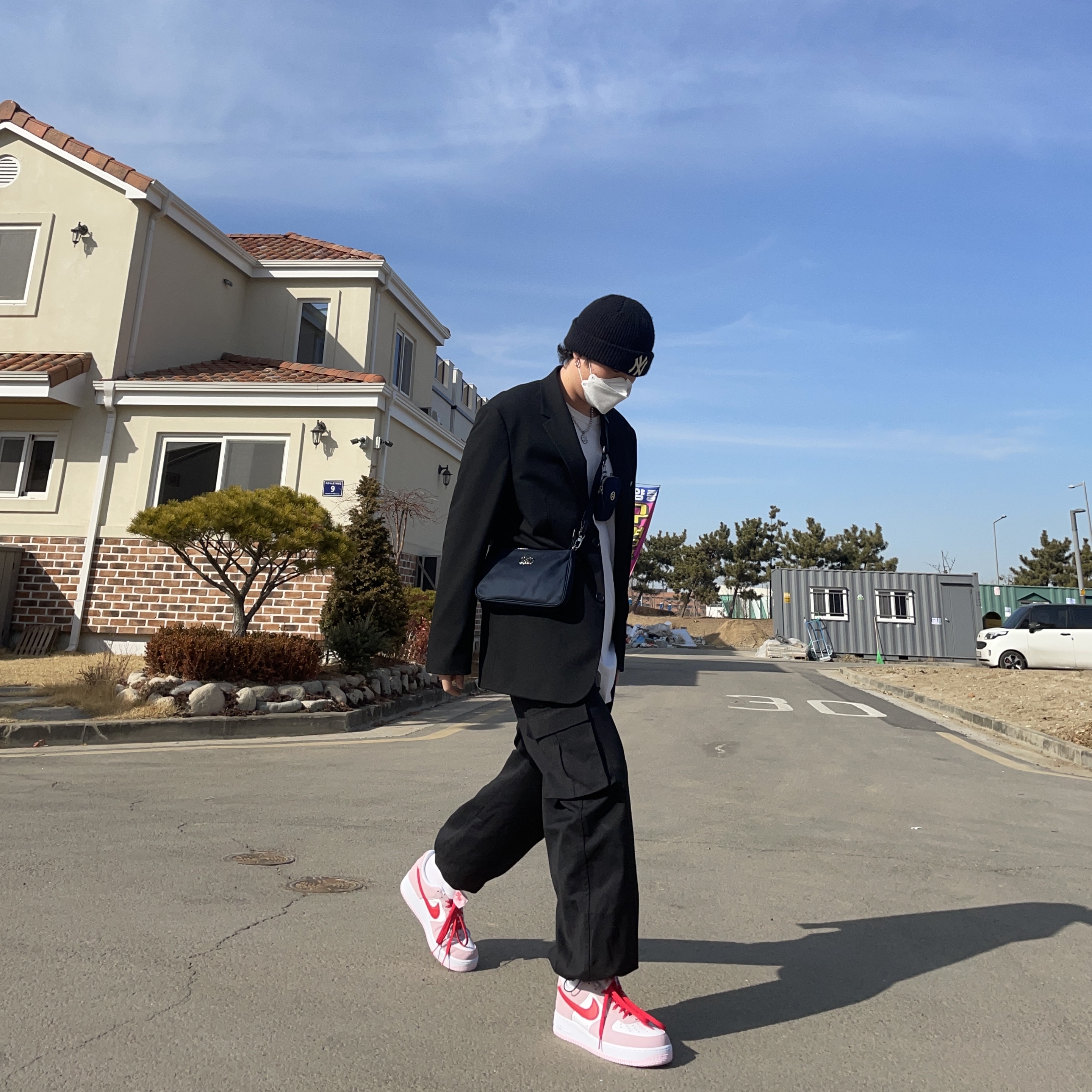 Nike Air Force 1 '07 QS Valentine's Day 착용 스타일