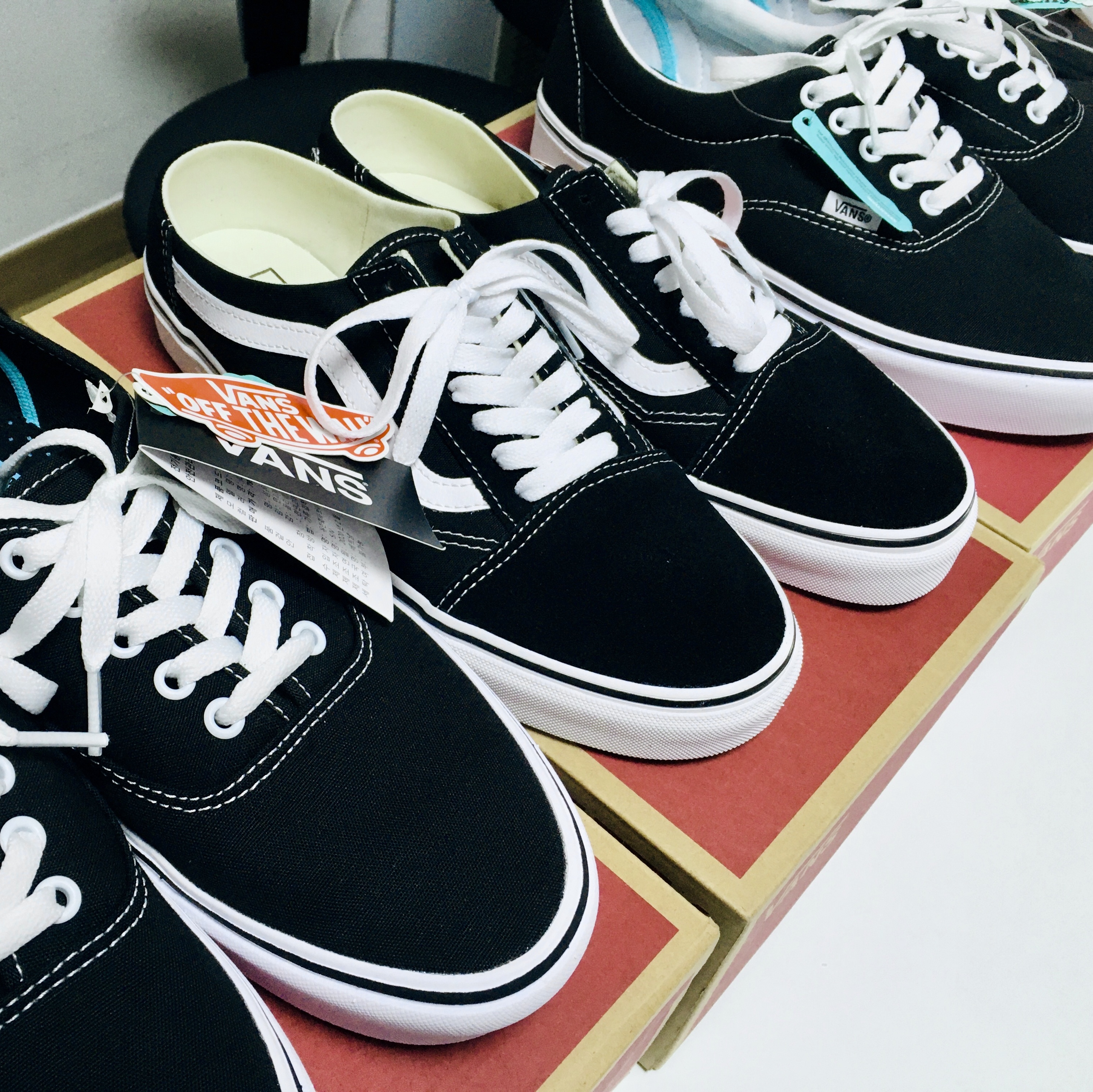 Vans Old Skool Mule Black 착용 스타일