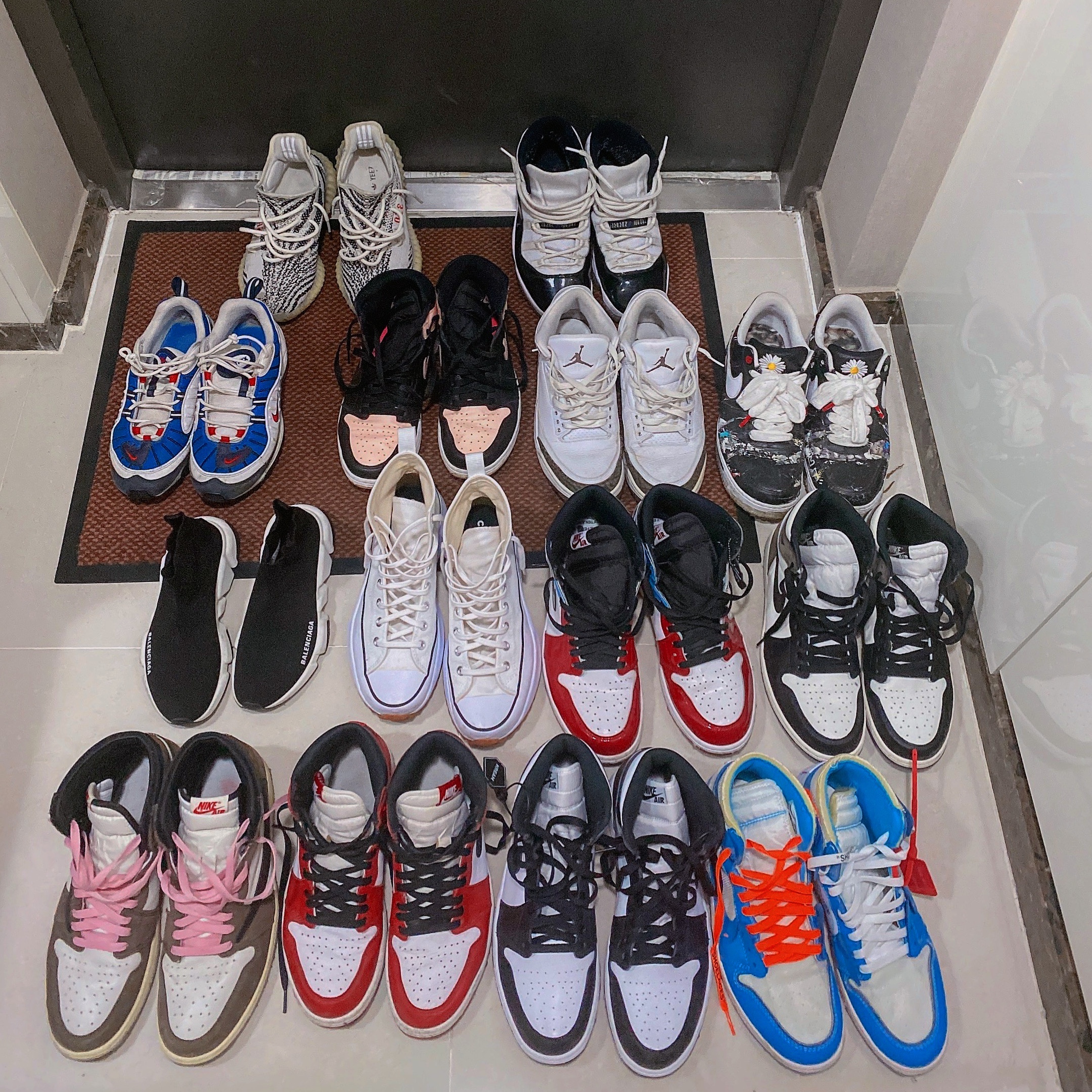 Jordan 1 Retro High OG Black White 2014, Jordan 1 Retro High OG Chicago 2015 착용 스타일