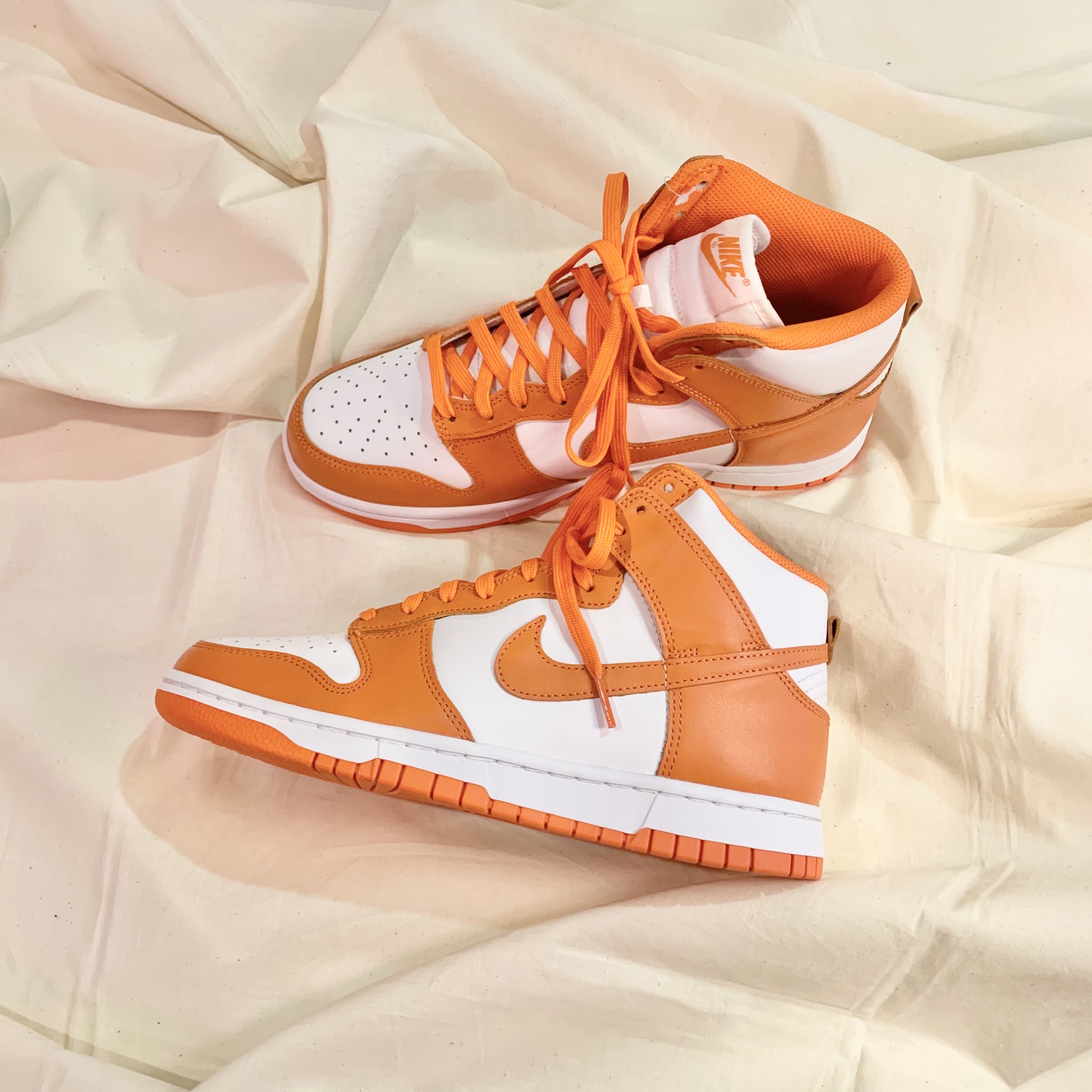 Nike Dunk High Retro Orange Blaze 착용 스타일