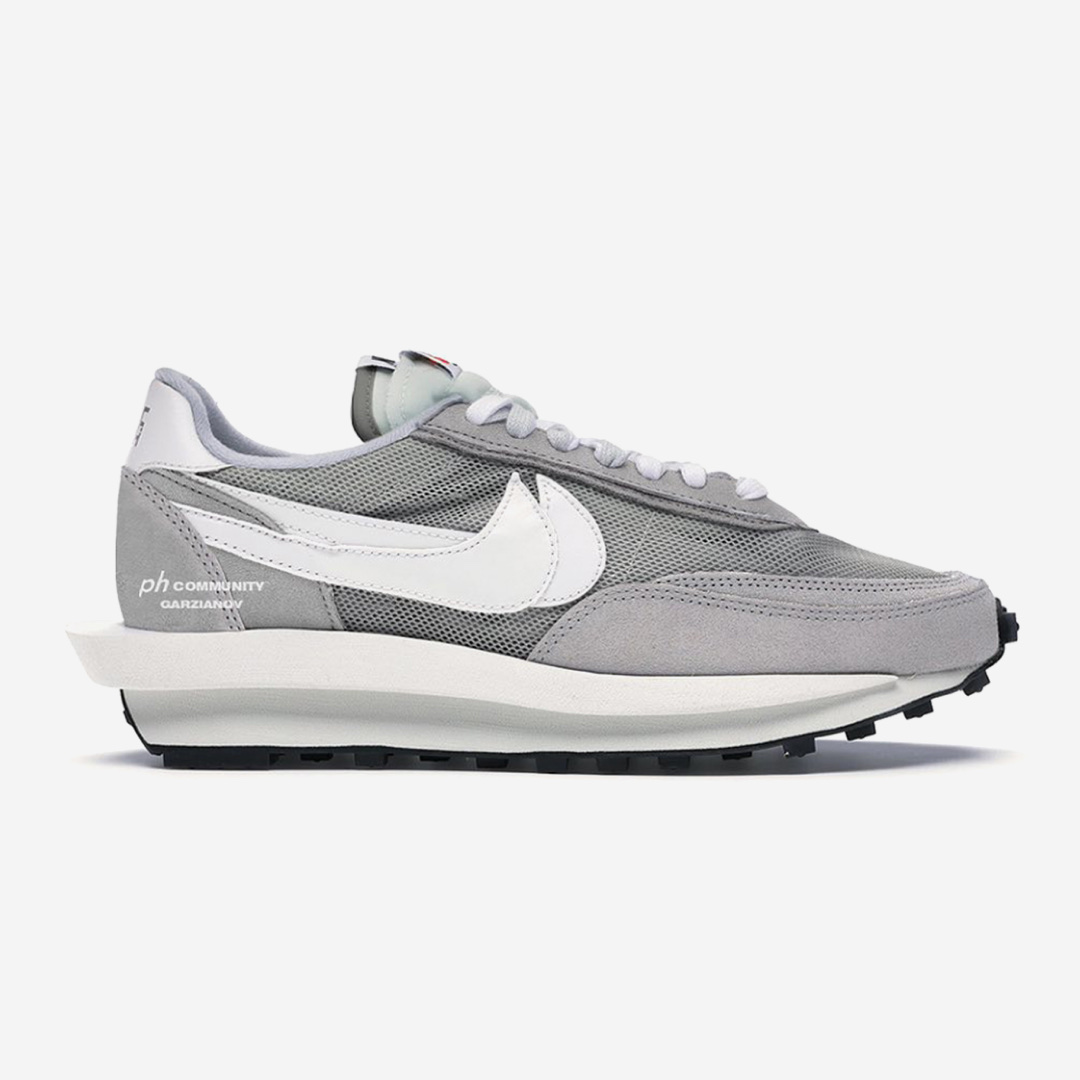 Nike x Sacai x Fragment LDWaffle Blackened Blue, Nike x Sacai x Fragment LDWaffle Light Smoke Grey 착용 스타일 - 3