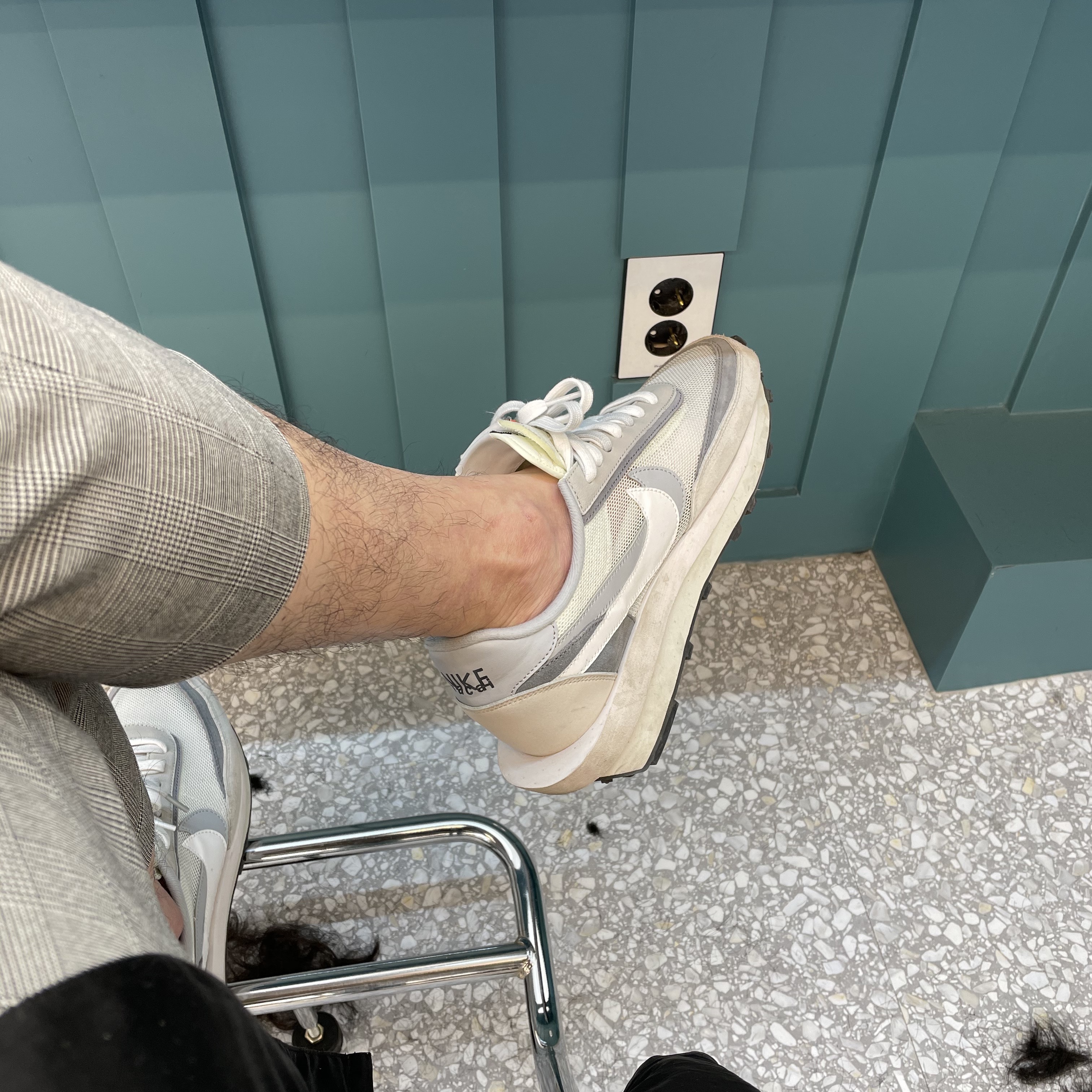 Nike x Sacai LDWaffle Summit White 착용 스타일
