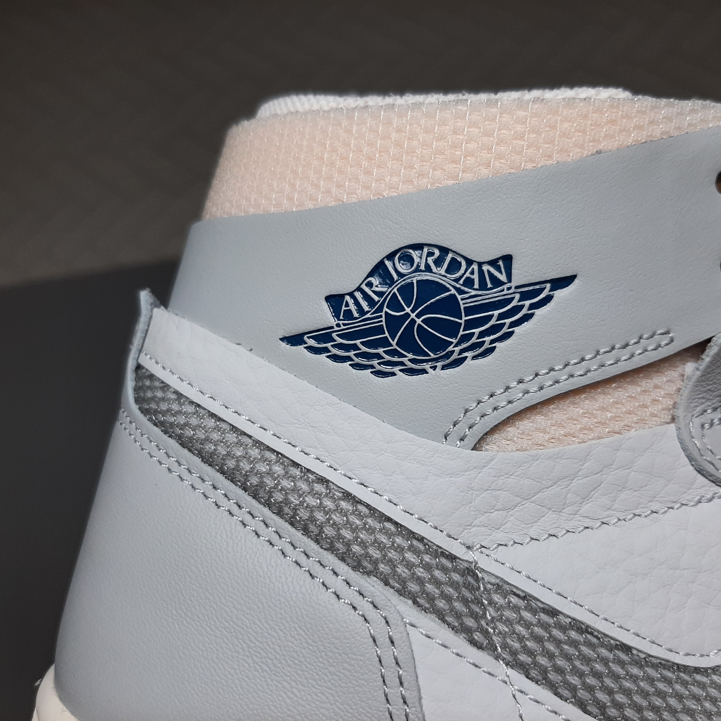 Jordan 1 Zoom Air CMFT London 착용 스타일 - 2