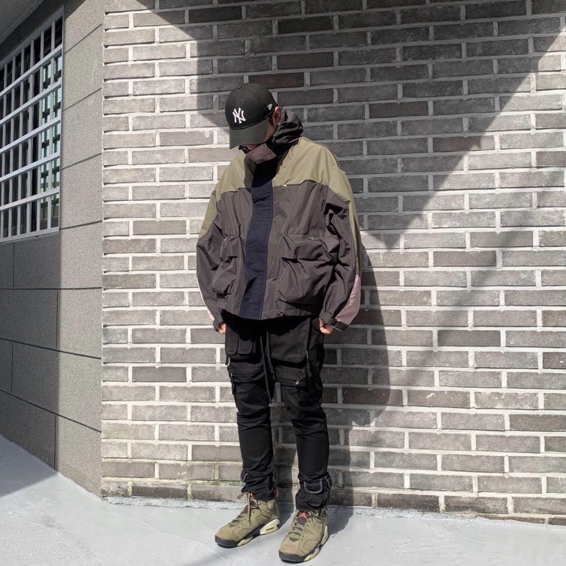 Jordan 6 x Travis Scott Retro Olive 착용 스타일