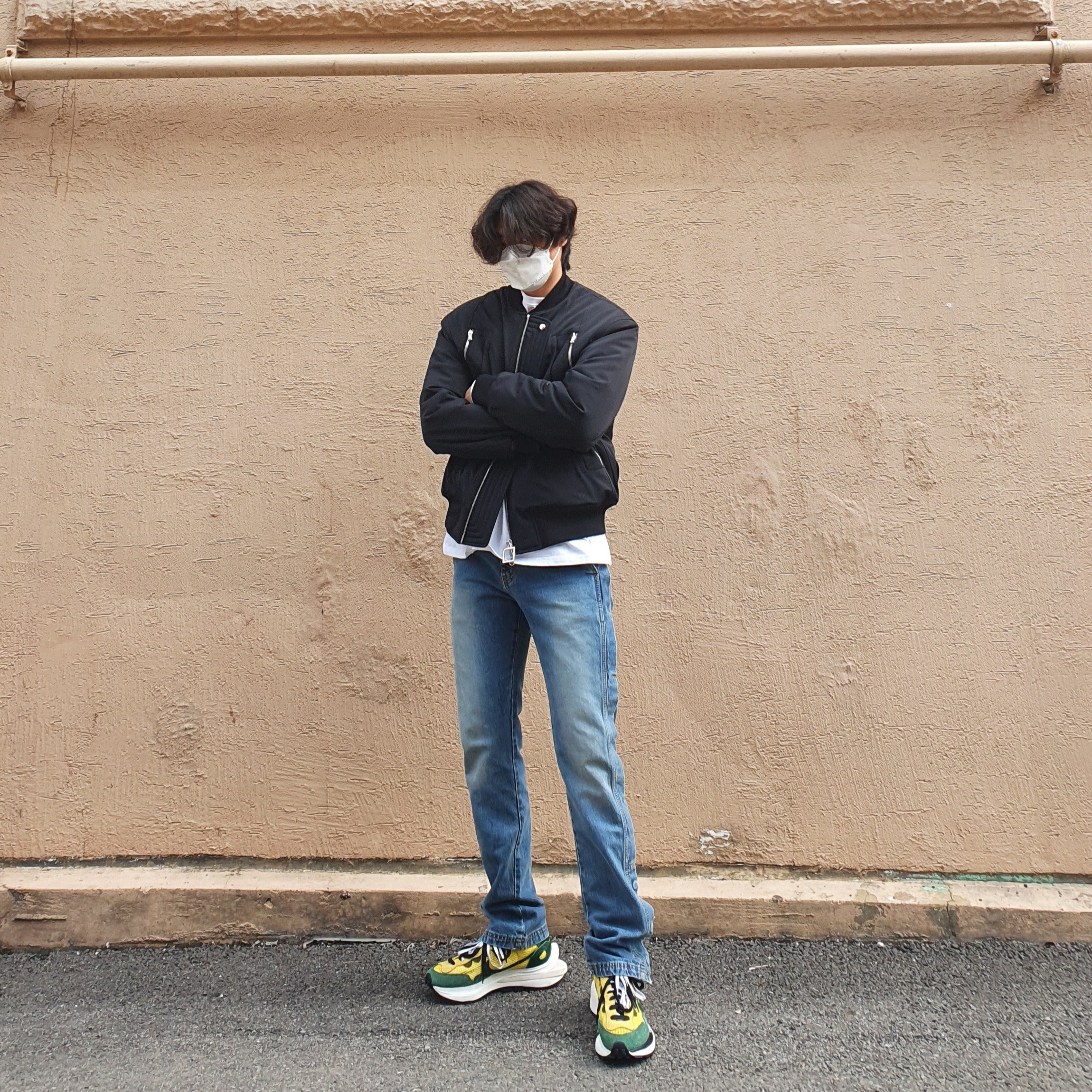 Nike x Sacai VaporWaffle Tour Yellow & Gorge Green Sail 착용 스타일