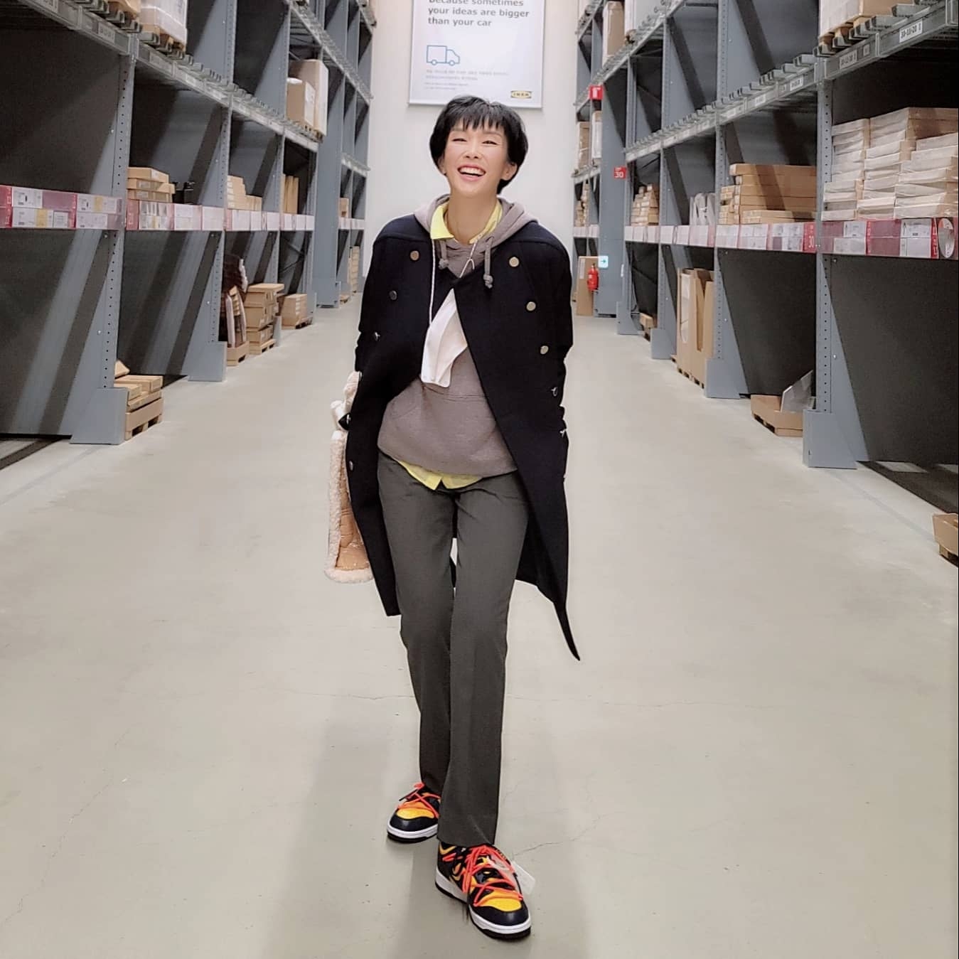 Nike x Off-White Dunk Low University Gold Midnight Navy 착용 스타일 - 1