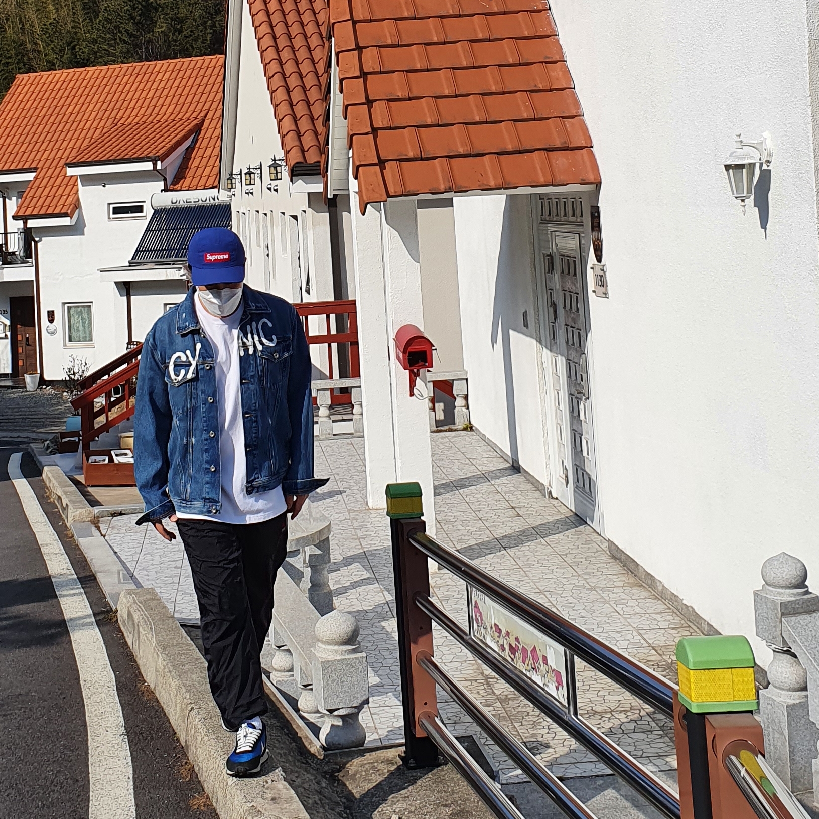 Nike x Undercover Daybreak Blue Jay, Supreme Trail Camp Cap Blue - 20SS 착용 스타일