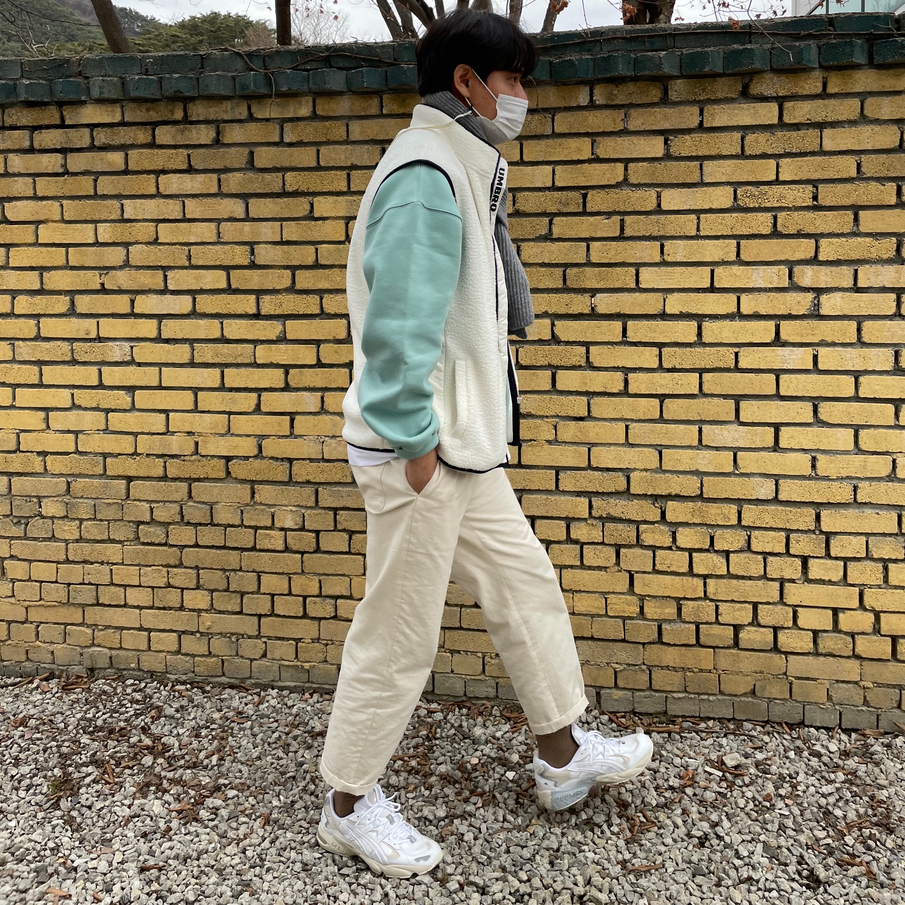 Asics Gel-Kayano 5 OG White 착용 스타일 - 1
