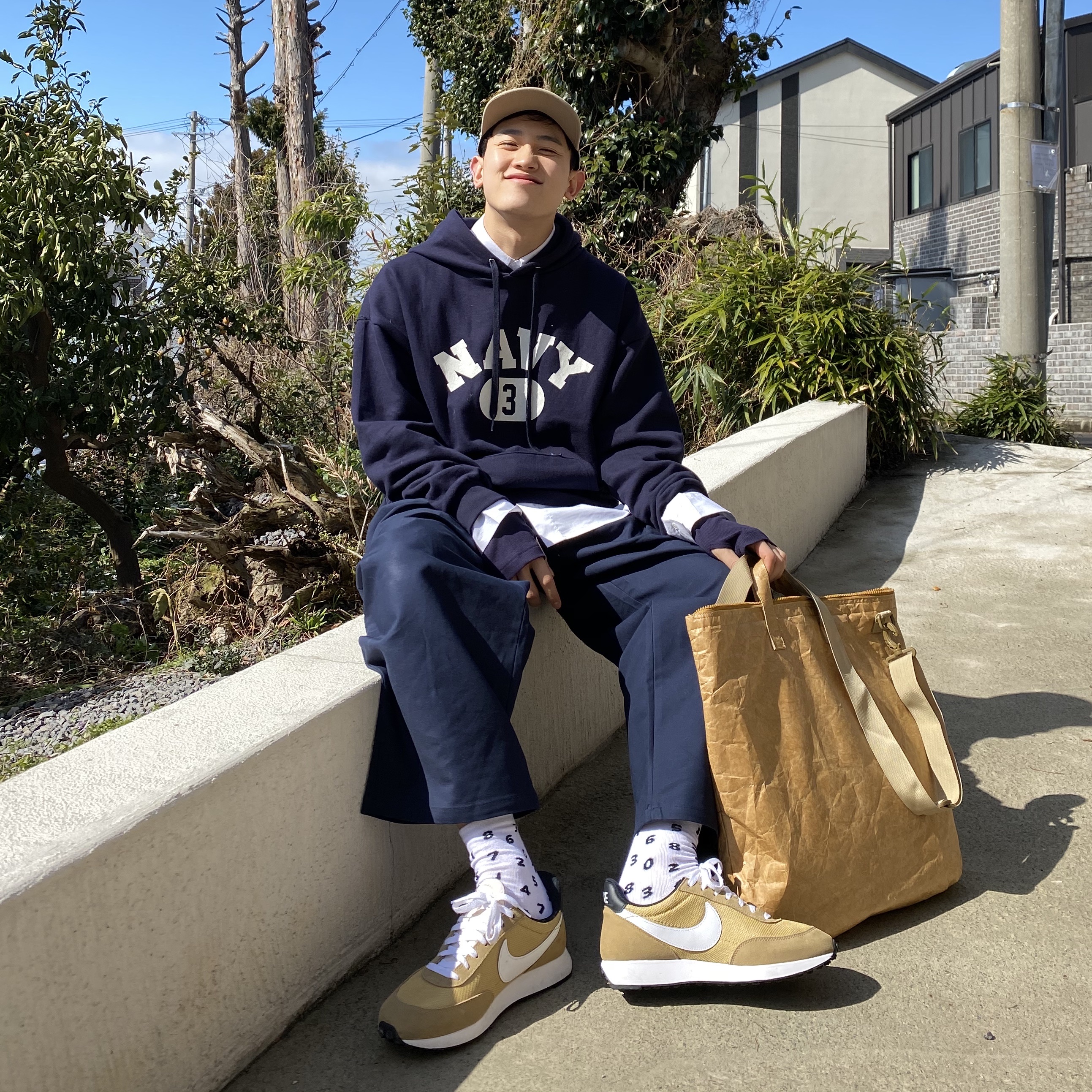 Nike Air Tailwind 79 Parachute Beige 착용 스타일